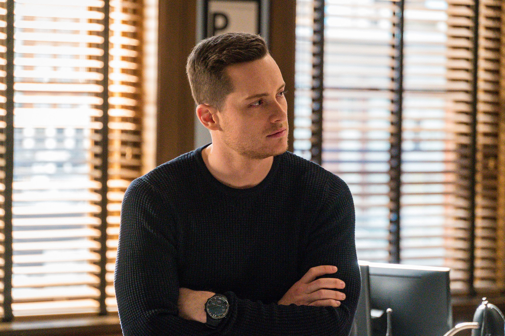 Jesse Lee Soffer as Jay Halstead