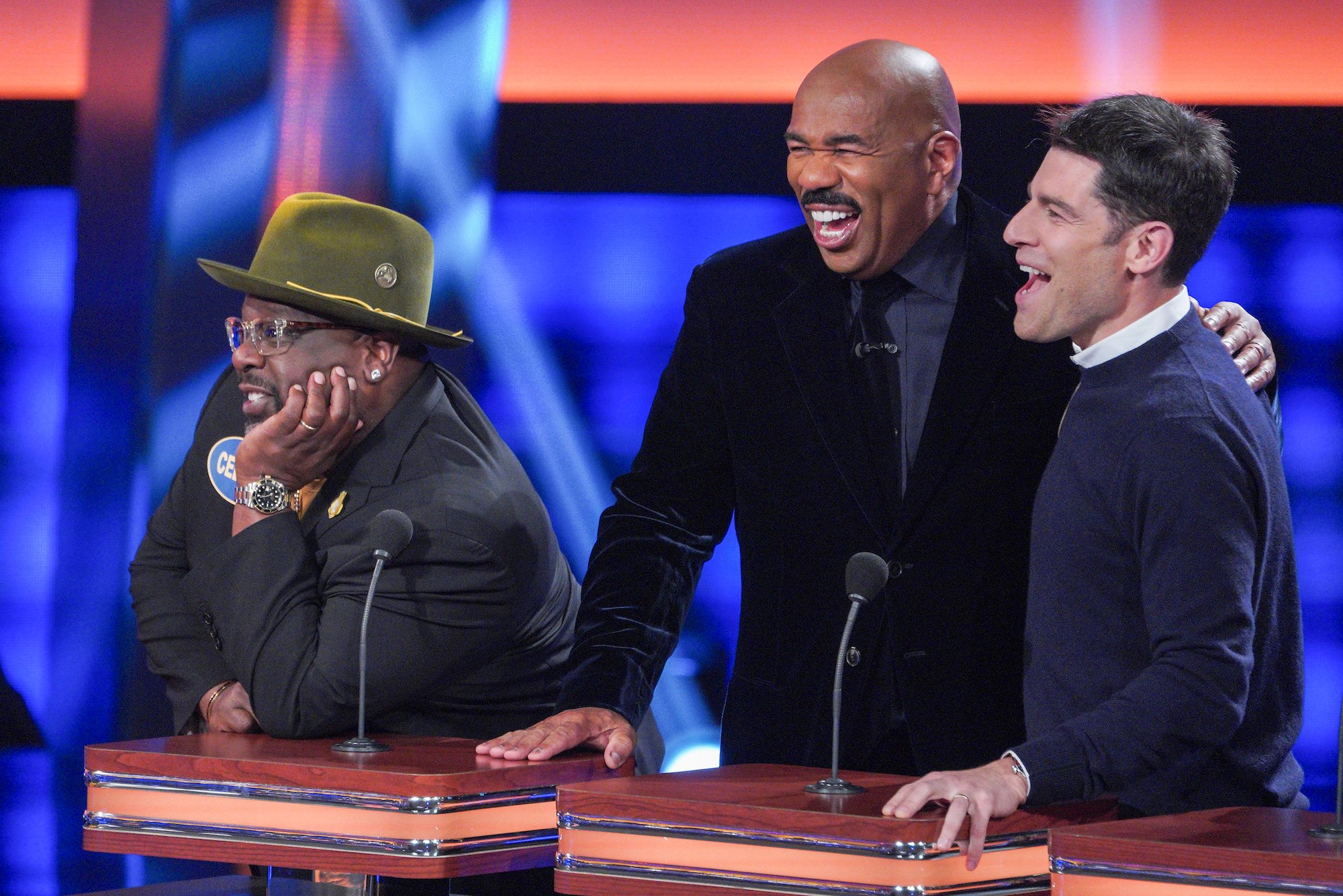 Steve Harvey hosting 'Family Feud'