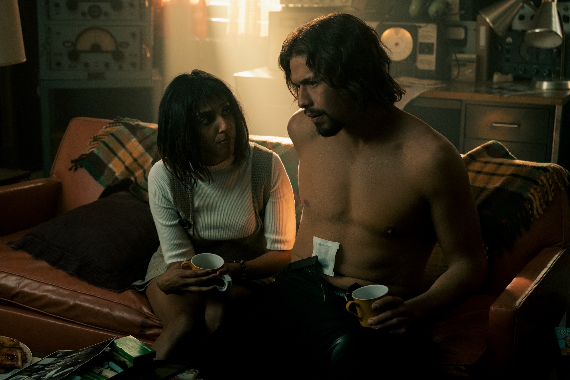 (L to R) Ritu Arya as Lila and David Castañeda as Diego Hargreeves in 'The Umbrella Academy'