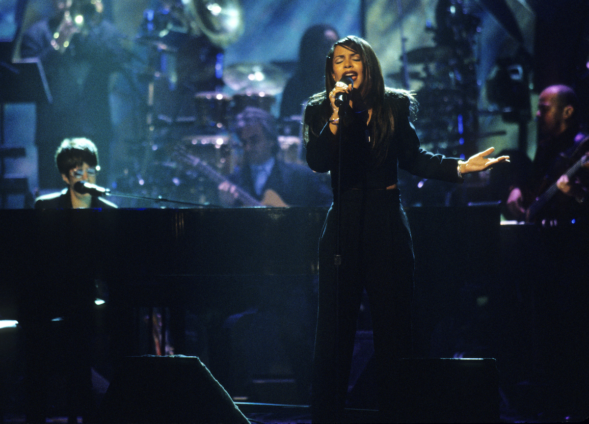 Aaliyah performing at an event