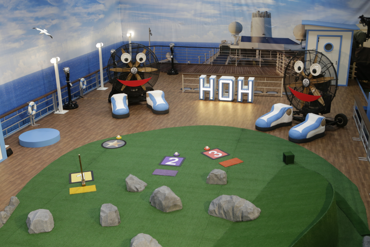 HOH competition Get Your Putt In Gear on the first-ever celebrity edition of Big Brother