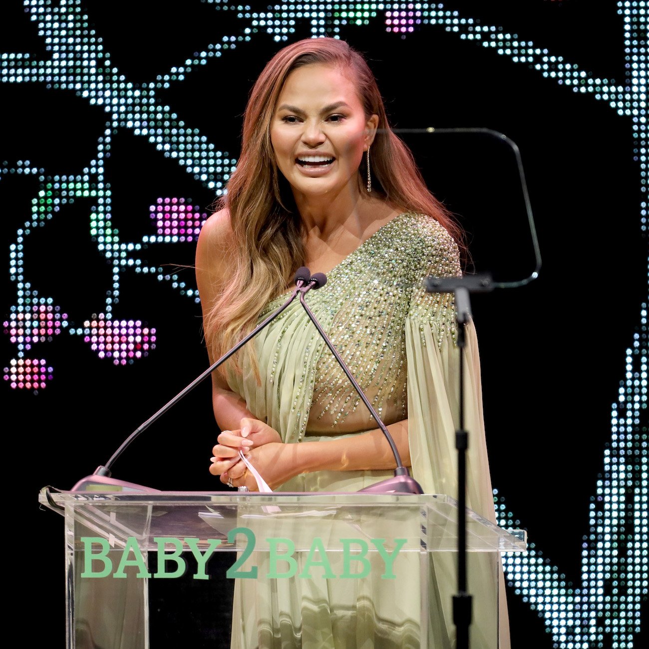Chrissy Teigen is honored with the the Giving Tree Award onstage during the 2019 Baby2Baby Gala 