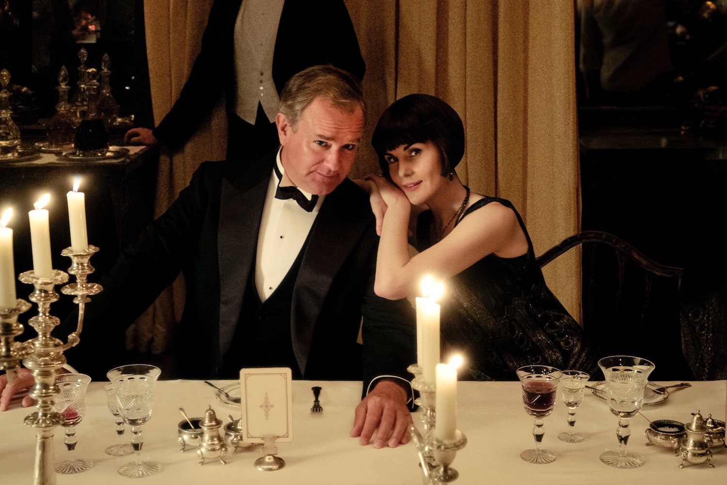 Hugh Bonneville and Michelle Dockery on the set of the Downton Abbey movie
