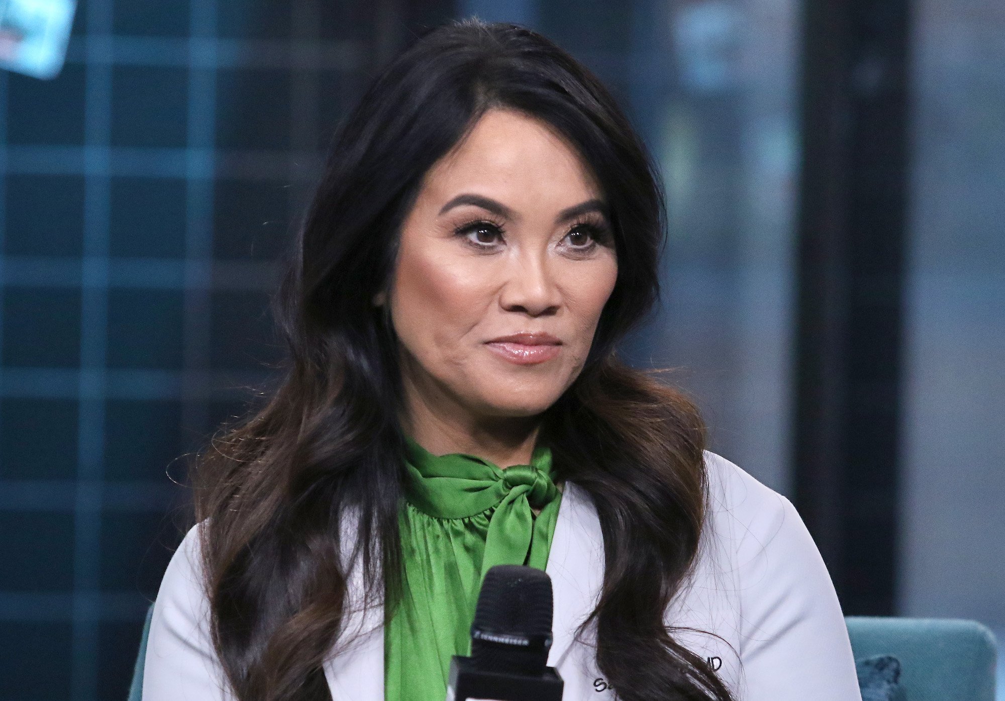 ‘Dr. Pimple Popper’: Why Sandra Lee Doesn’t Want To See Anyone Else’s Popping Videos