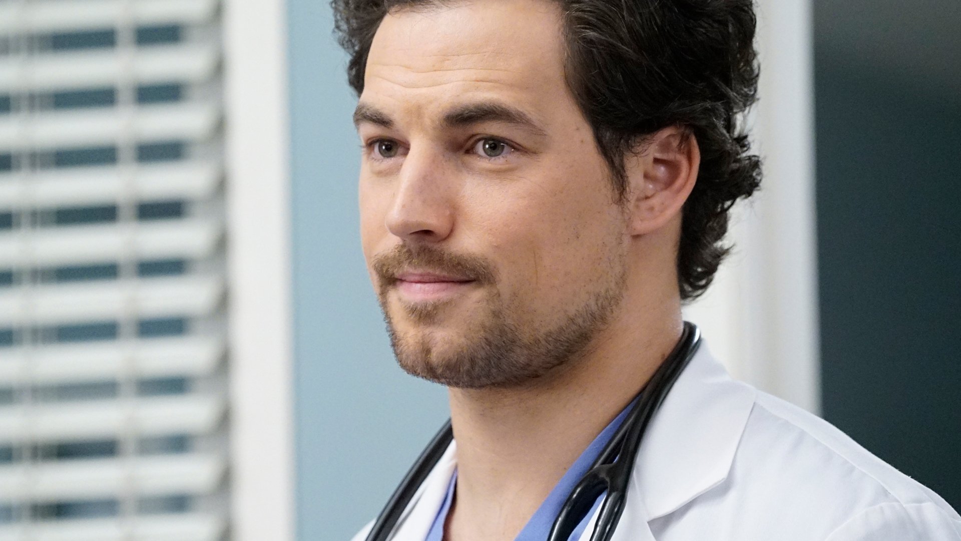 Giacomo Gianniotti as Andrew DeLuca on 'Grey's Anatomy' Season 16