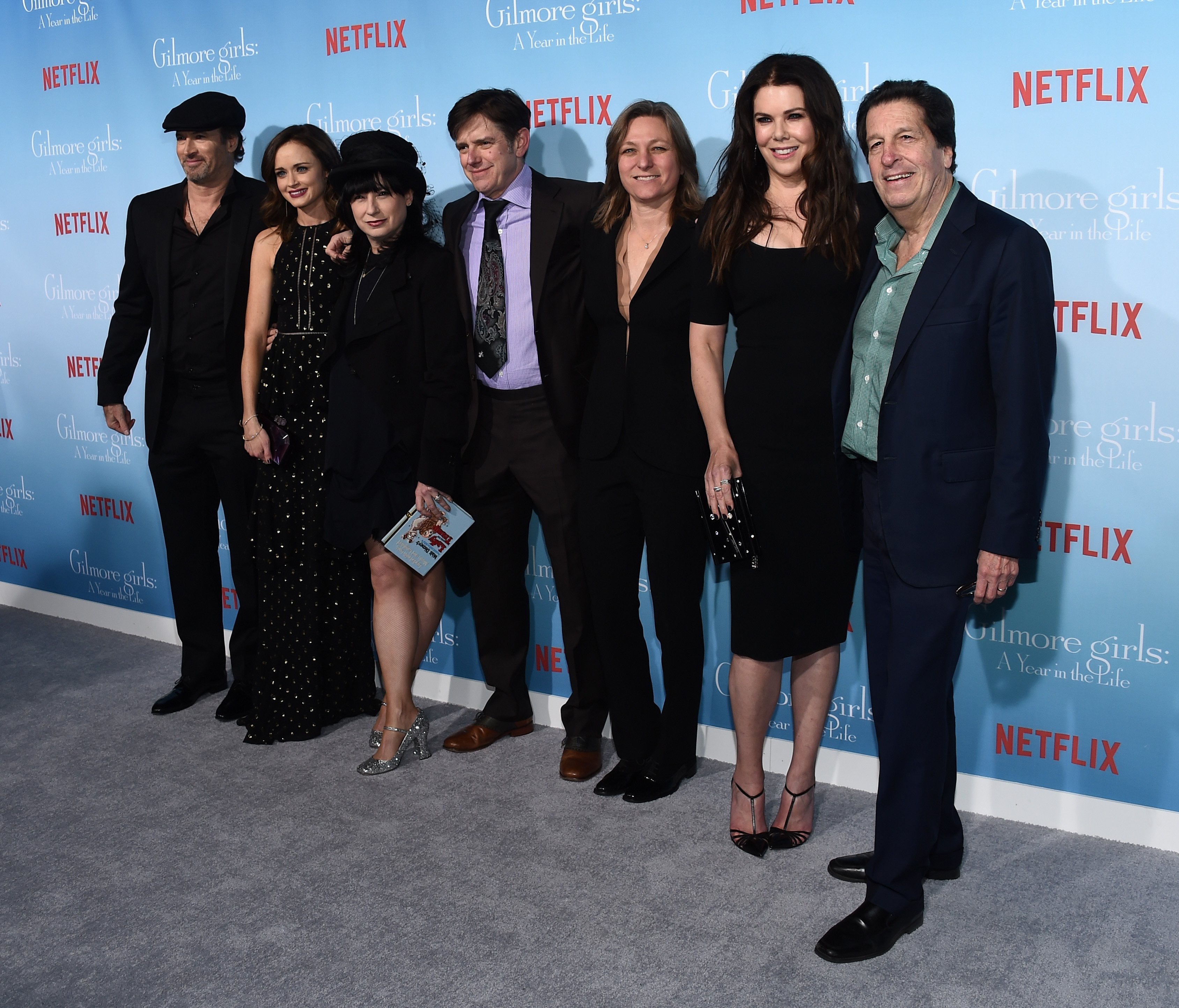 Scott Patterson, Alexis Bledel, Amy Sherman-Palladino, Daniel Palladino, Cindy Holland, Lauren Graham and Peter Roth at the premier of 'Gilmore Girls: A Year in the Life'