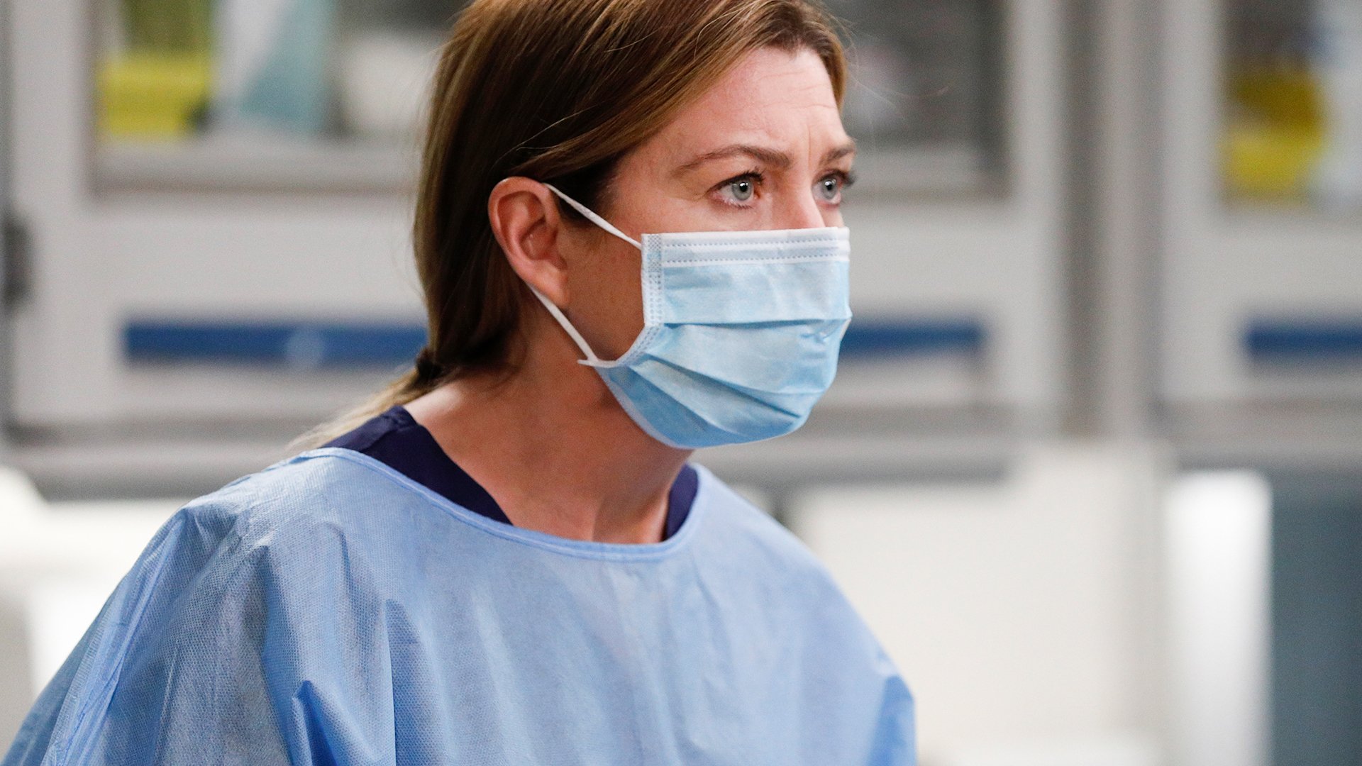 Ellen Pompeo as Meredith Grey wearing a mask on 'Grey's Anatomy' Season 16
