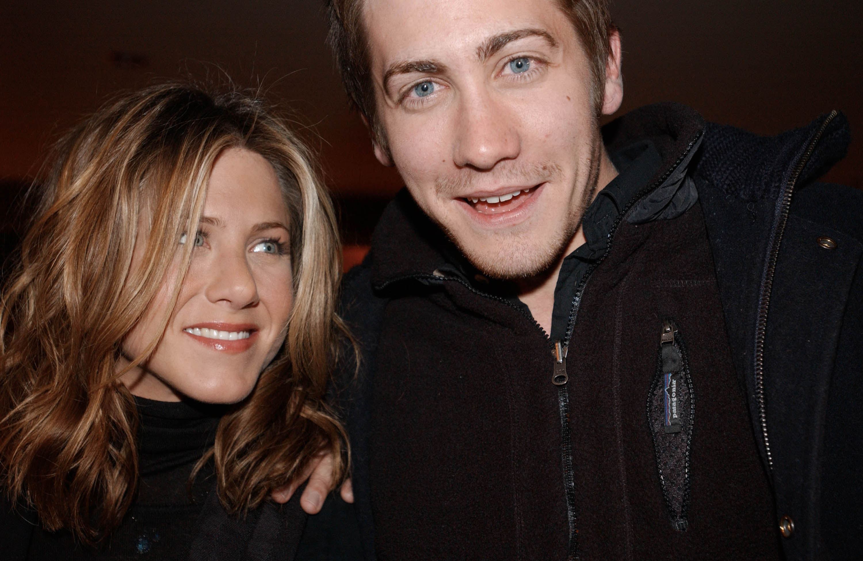 ennifer Aniston and Jake Gyllenhaal attend the premiere of their movie 'The Good Girl'