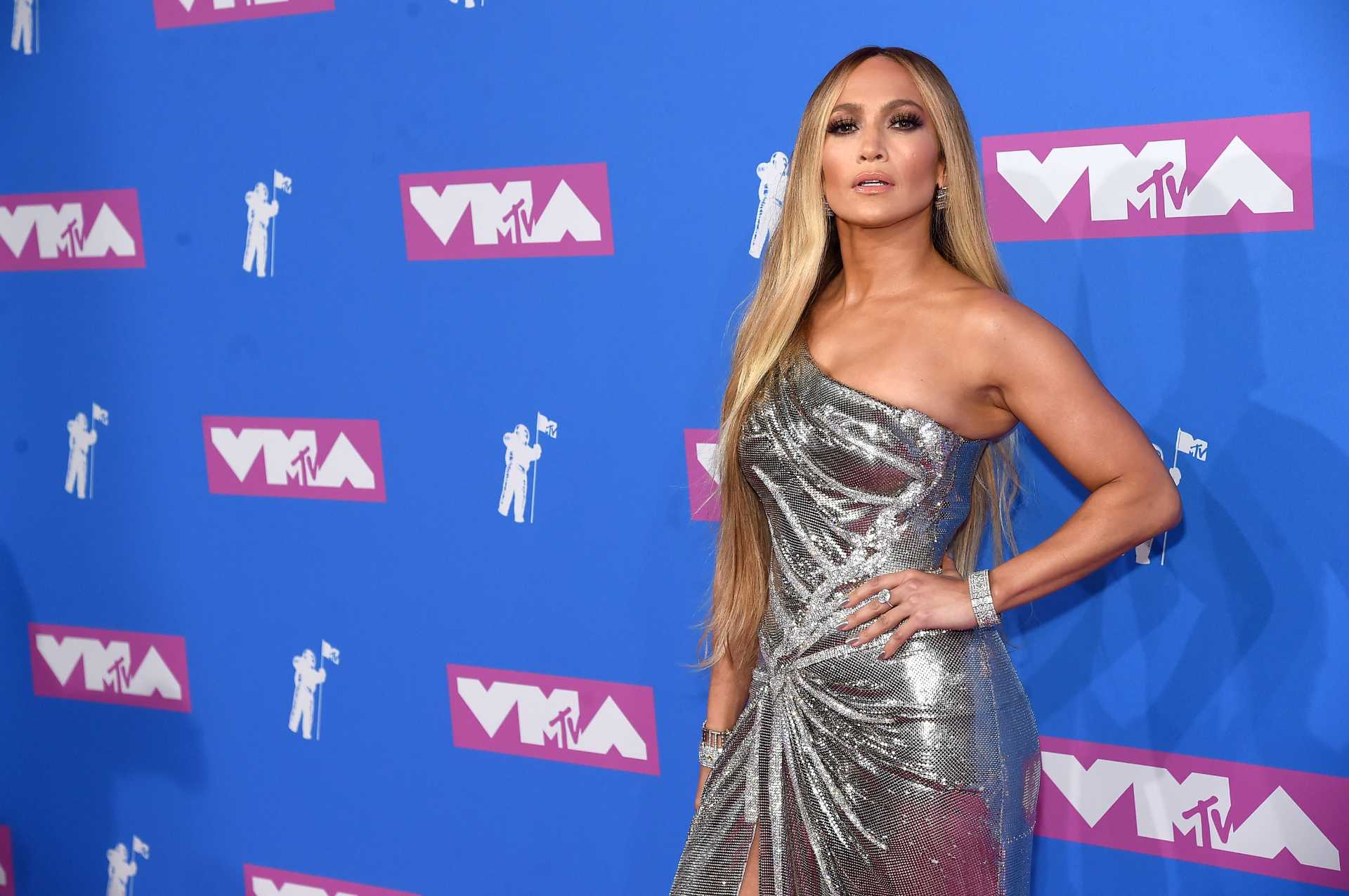 Jennifer Lopez at the 2018 MTV Video Music Awards | Jamie McCarthy/Getty Images
