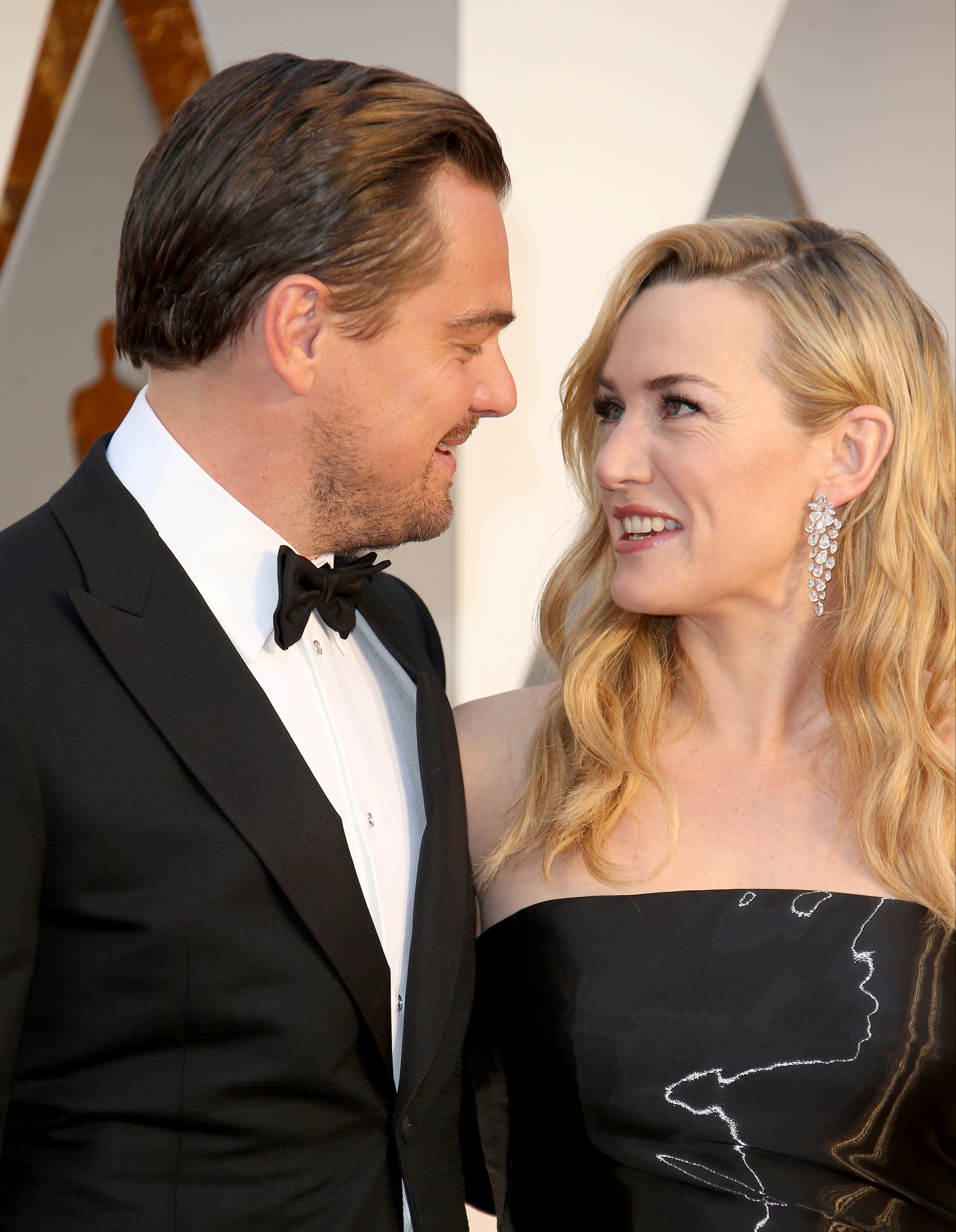 Kate Winslet and Leonardo DiCaprio