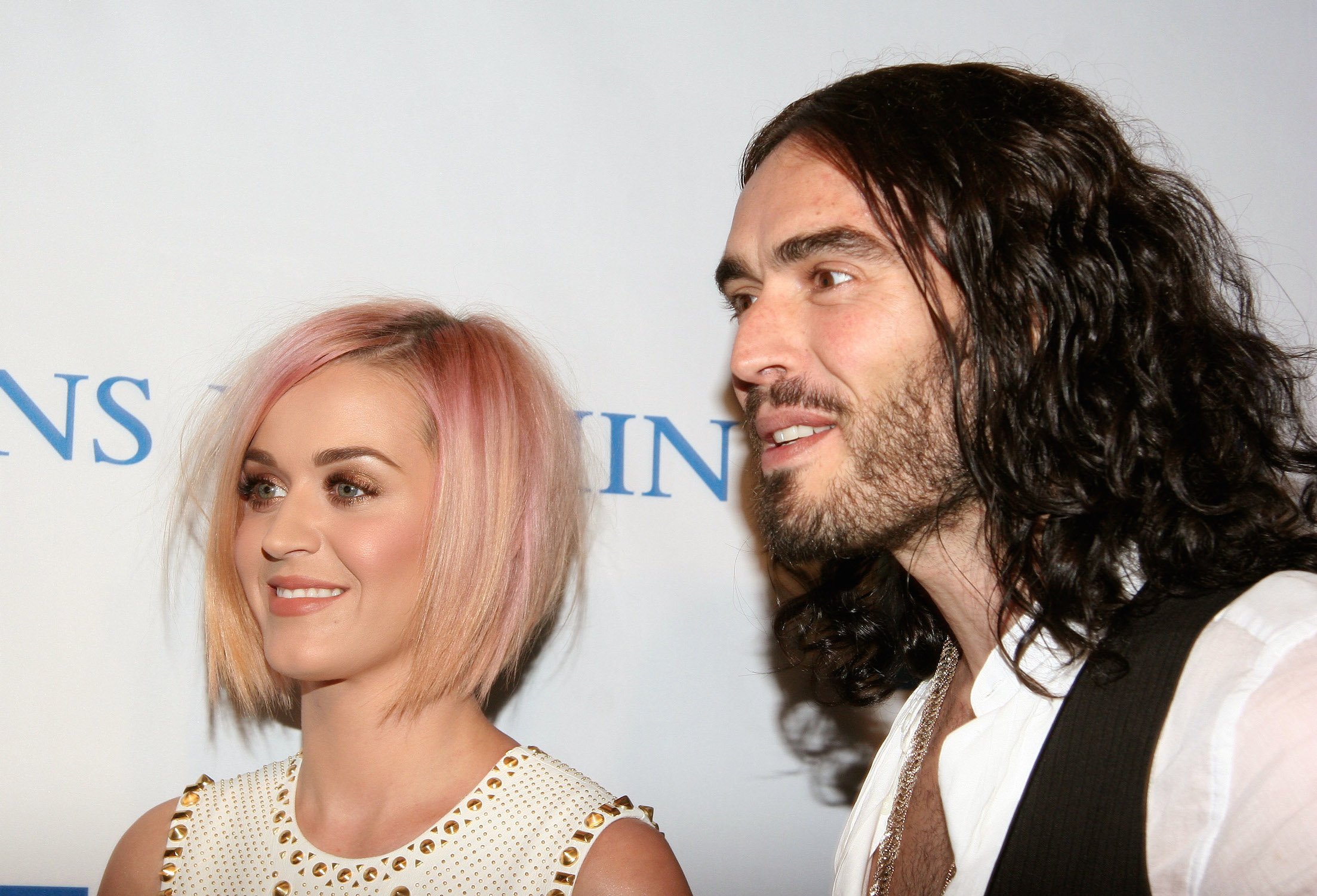 Katy Perry (L) and actor Russell Brand attend the 3rd annual 'Change Begins Within' benefit celebration