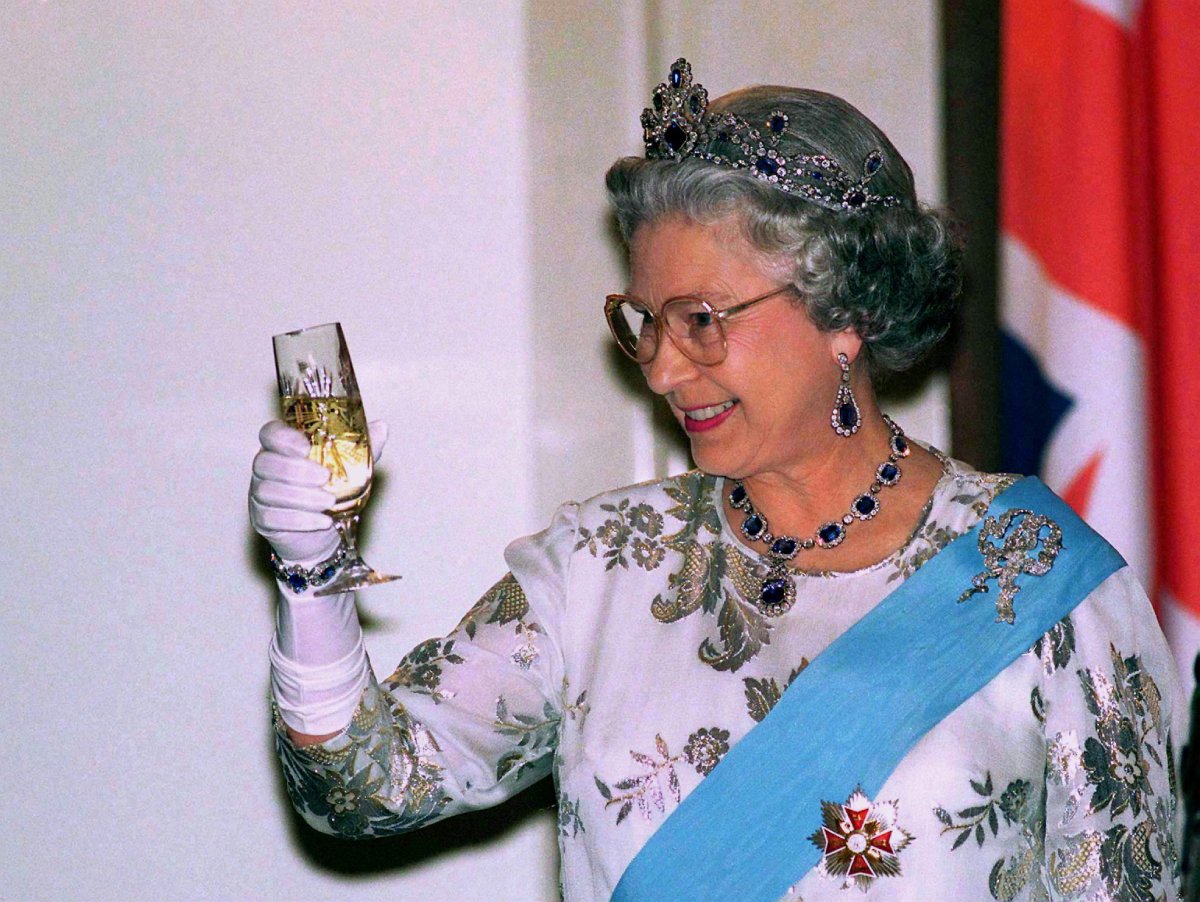 Queen Elizabeth jewelry