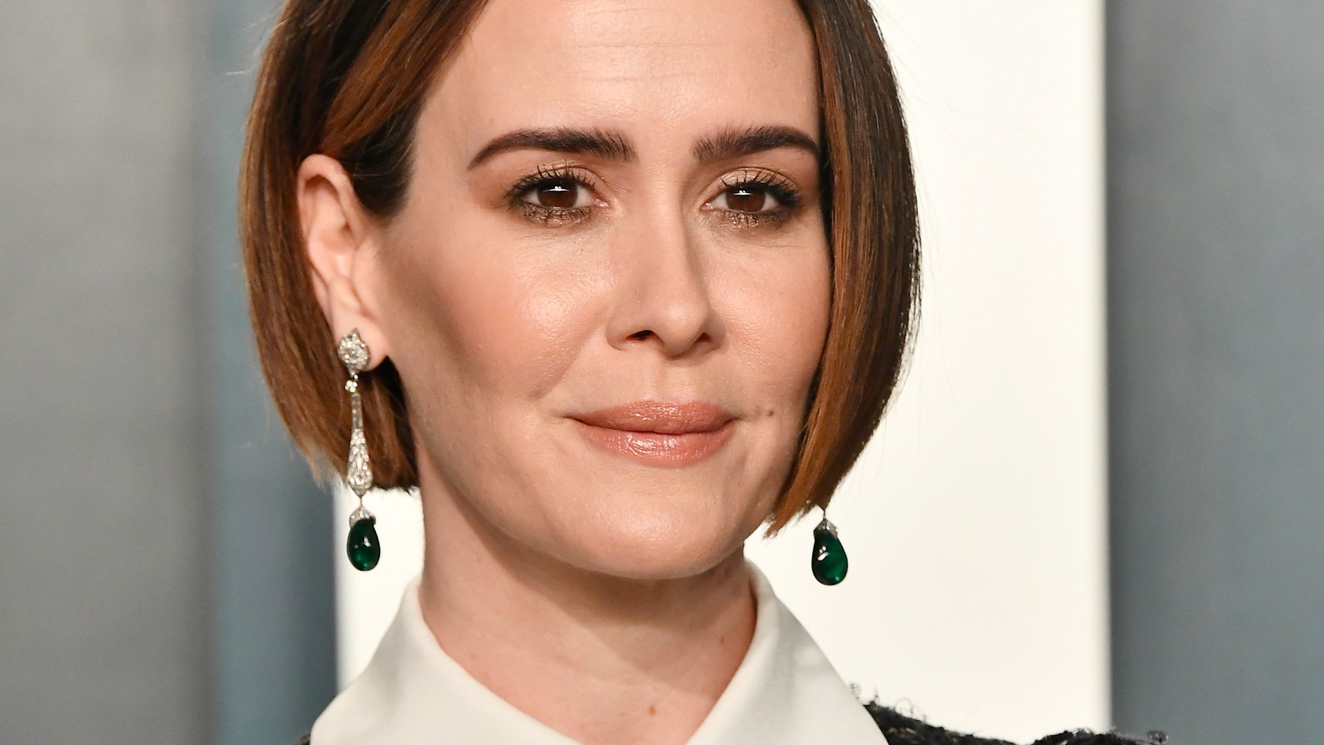 'American Horror Story' actor Sarah Paulson attends the 2020 Vanity Fair Oscar Party hosted by Radhika Jones at Wallis Annenberg Center for the Performing Arts on February 09, 2020 in Beverly Hills, California.