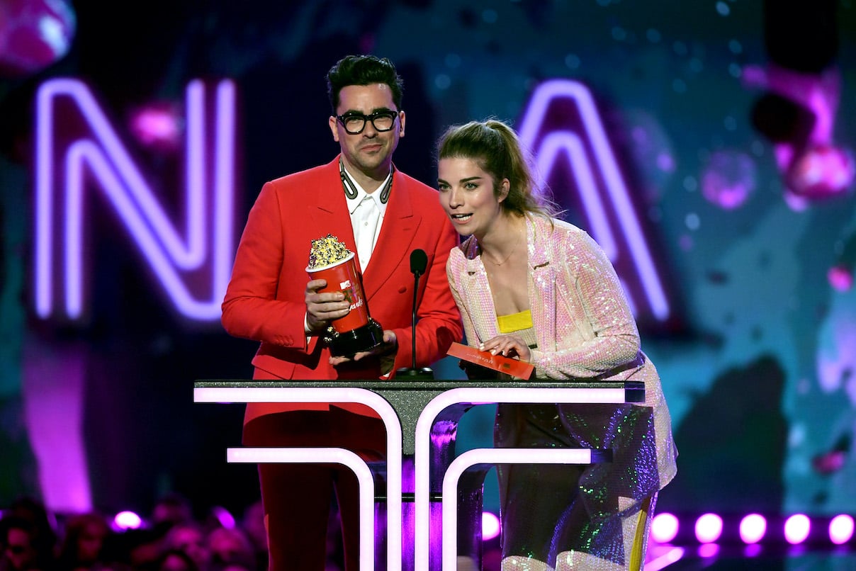 Dan Levy and Annie Murphy