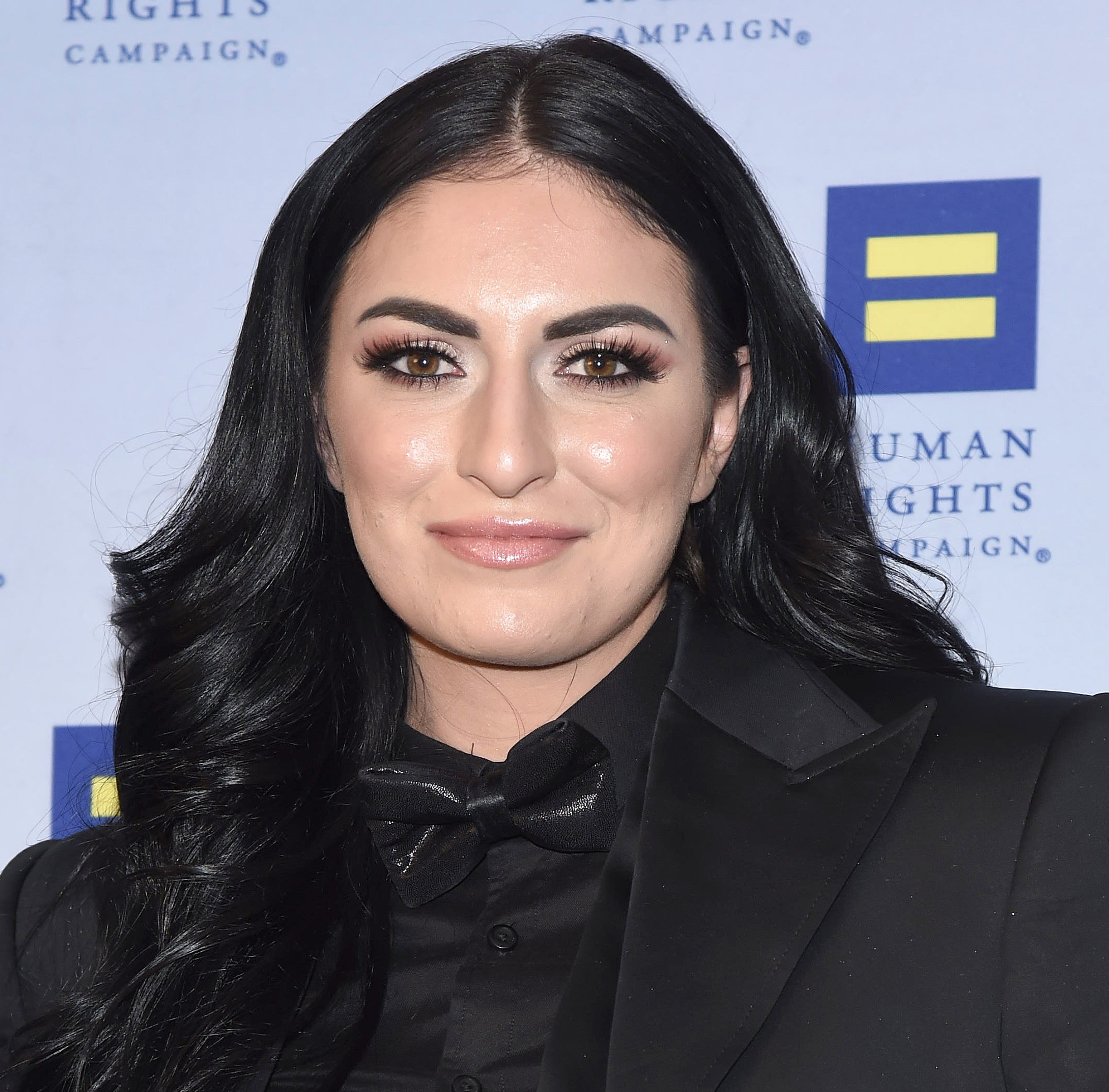Sonya Deville