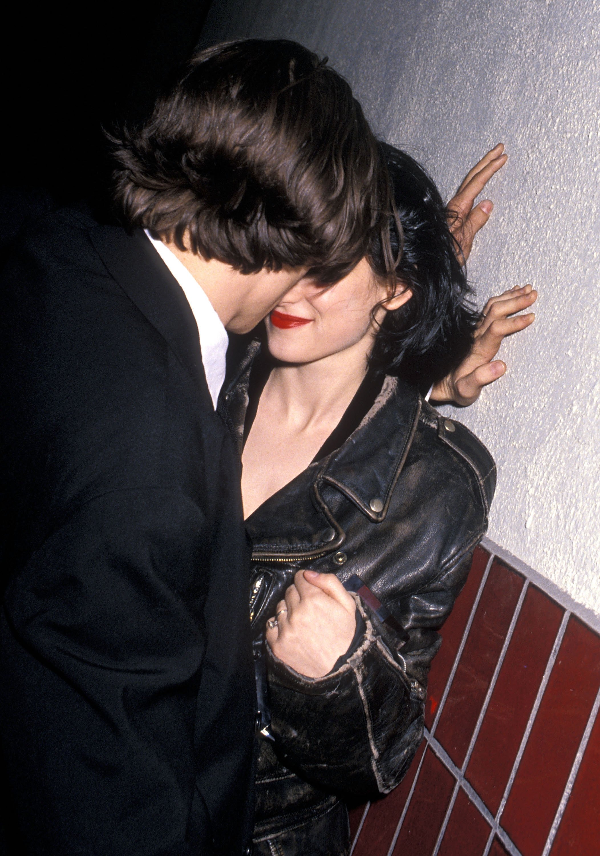 Johnny Depp and Winona Ryder about to kiss