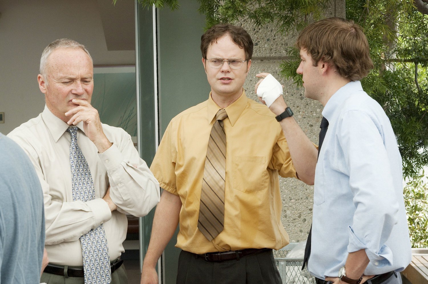 Creed Bratton as Creed, Rainn Wilson as Dwight, and John Krasinski as Jim on 'The Office' 