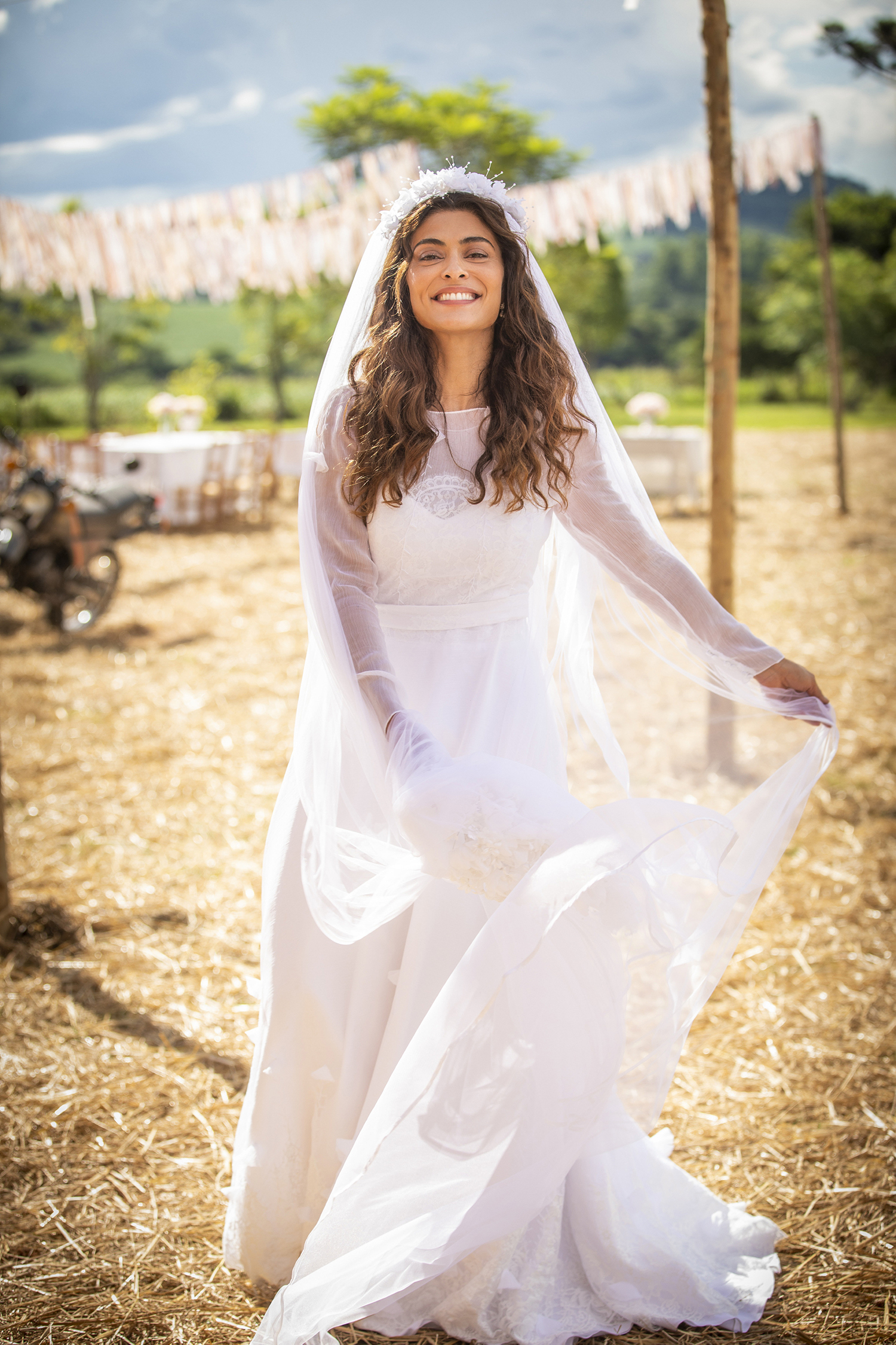 Juliana Paes plays María de la Paz on Univision's 'Dulce Ambición.'