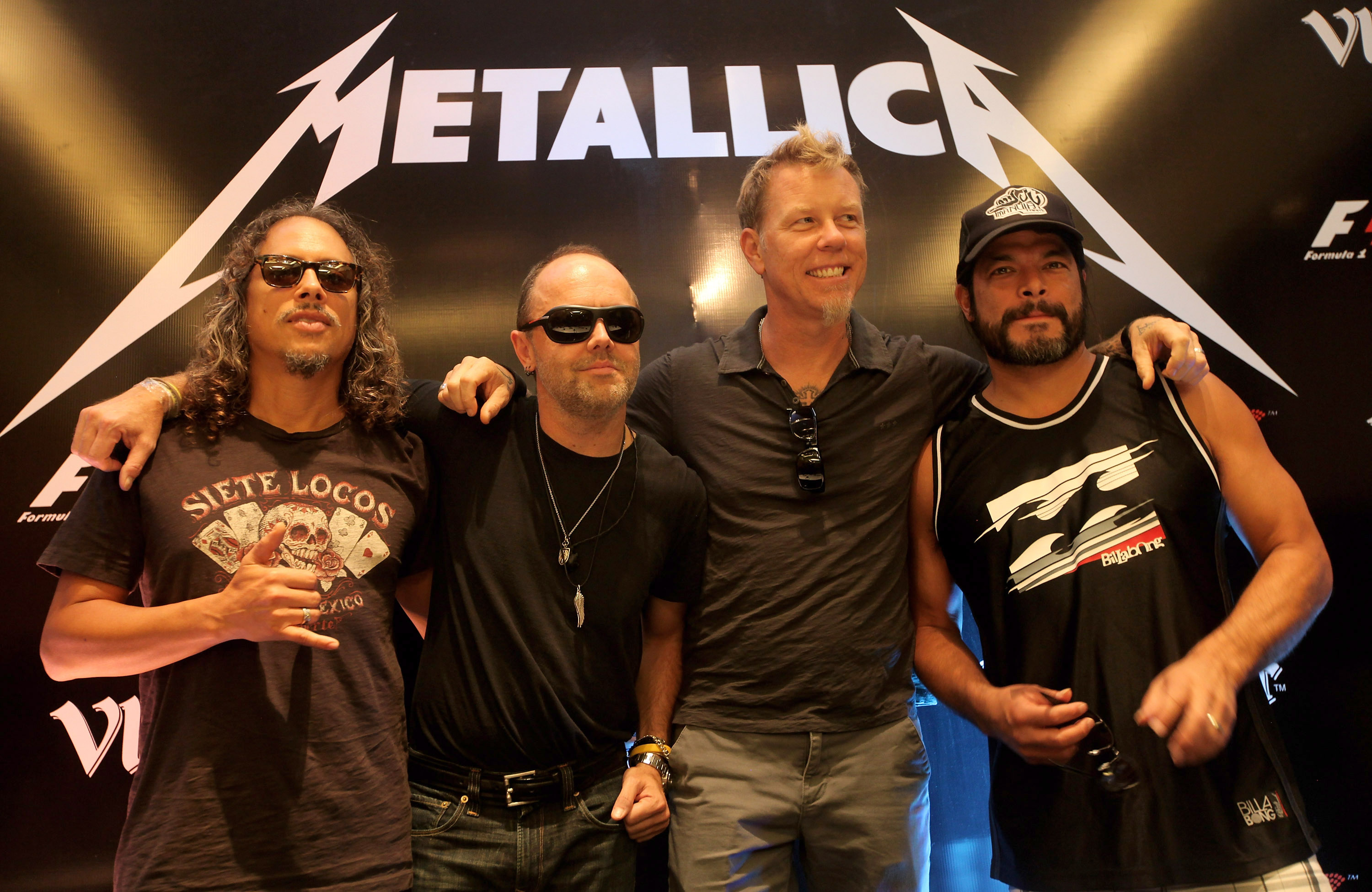 Metallica in front of a black background