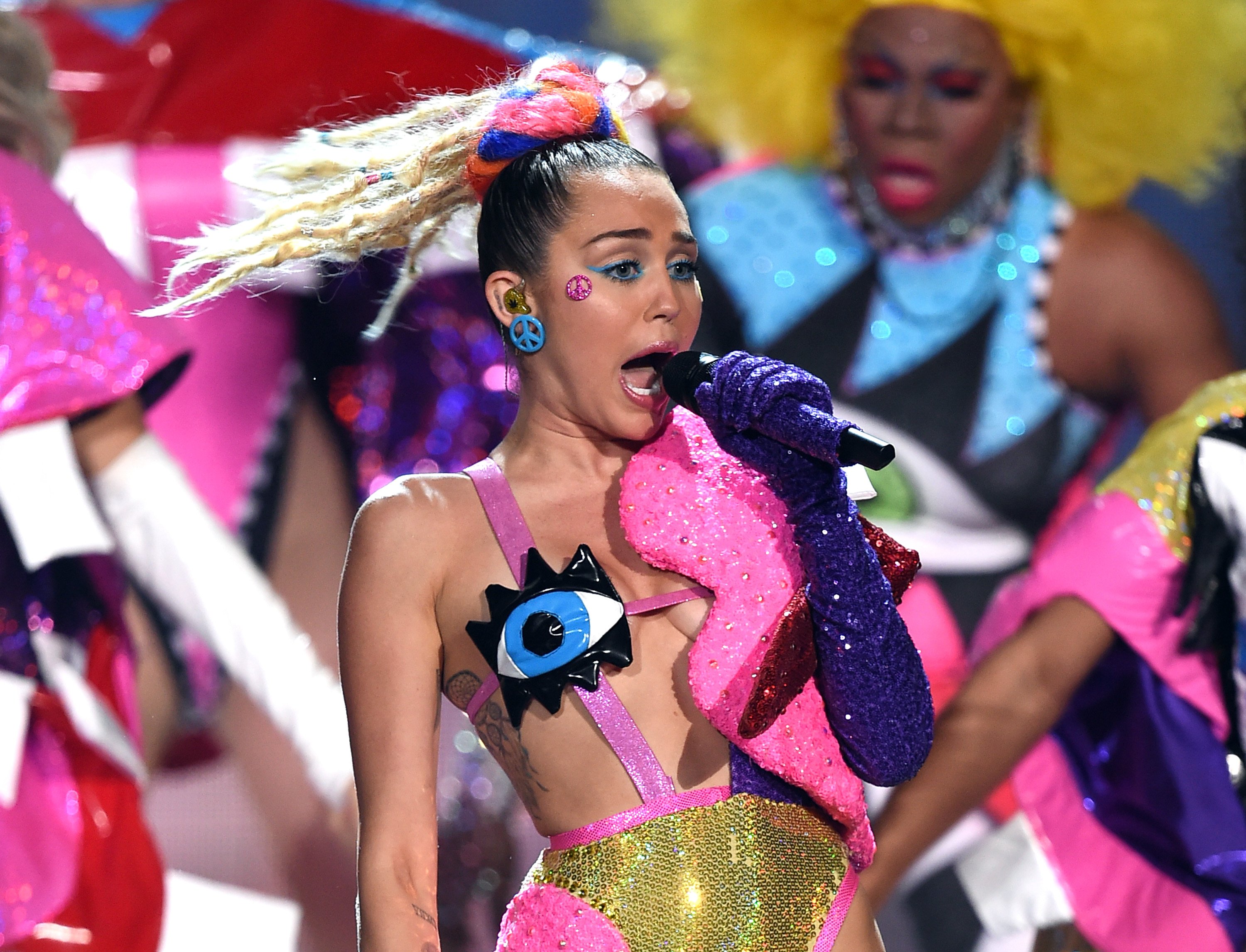 Miley Cyrus performs onstage during the 2015 MTV Video Music Awards on August 30, 2015 in Los Angeles, California.