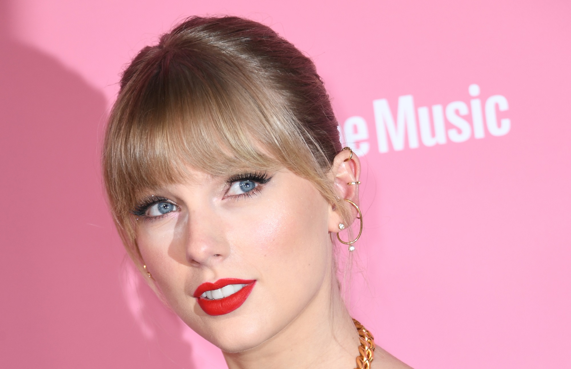 Taylor Swift arrives for Billboard's 2019 Woman of the Year at the Holllywood Palladium in Los Angeles on December 12, 2019.