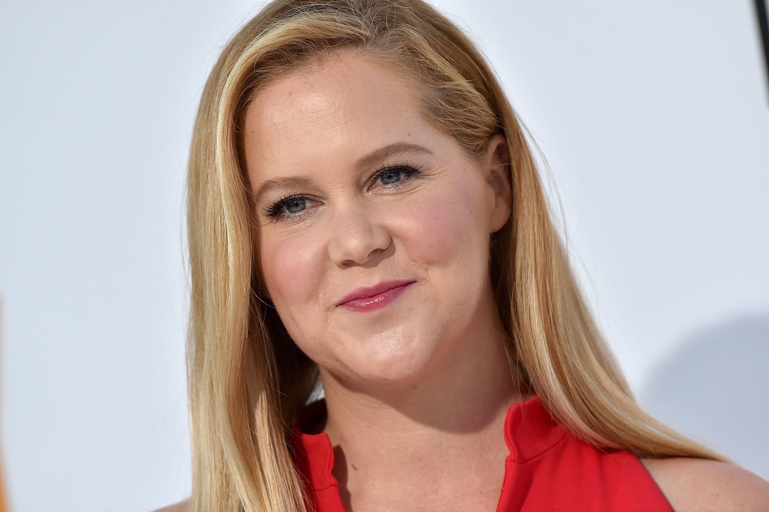 Amy Schumer at the premiere of 'I Feel Pretty'