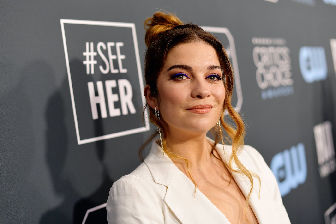 Annie Murphy attends the 2020 Critics' Choice Awards