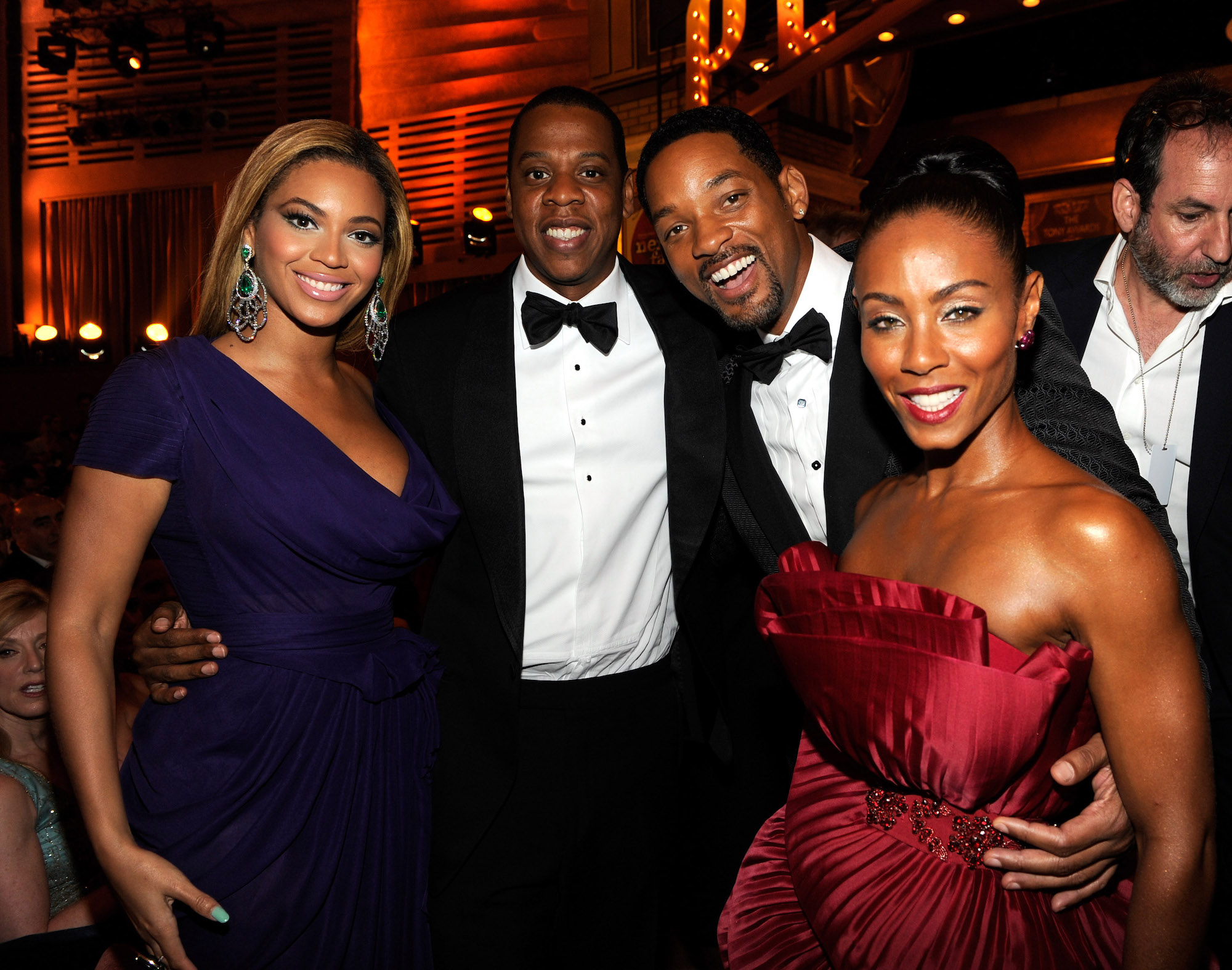 (L-R) Beyoncé, Jay-Z, Will Smith and Jada Pinkett Smith smiling