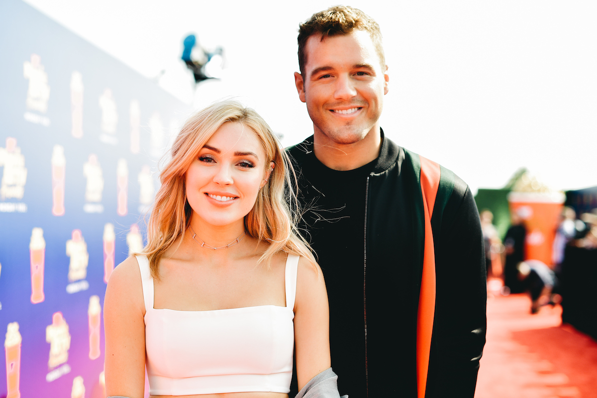 Cassie Randolph (L) and Colton Underwood