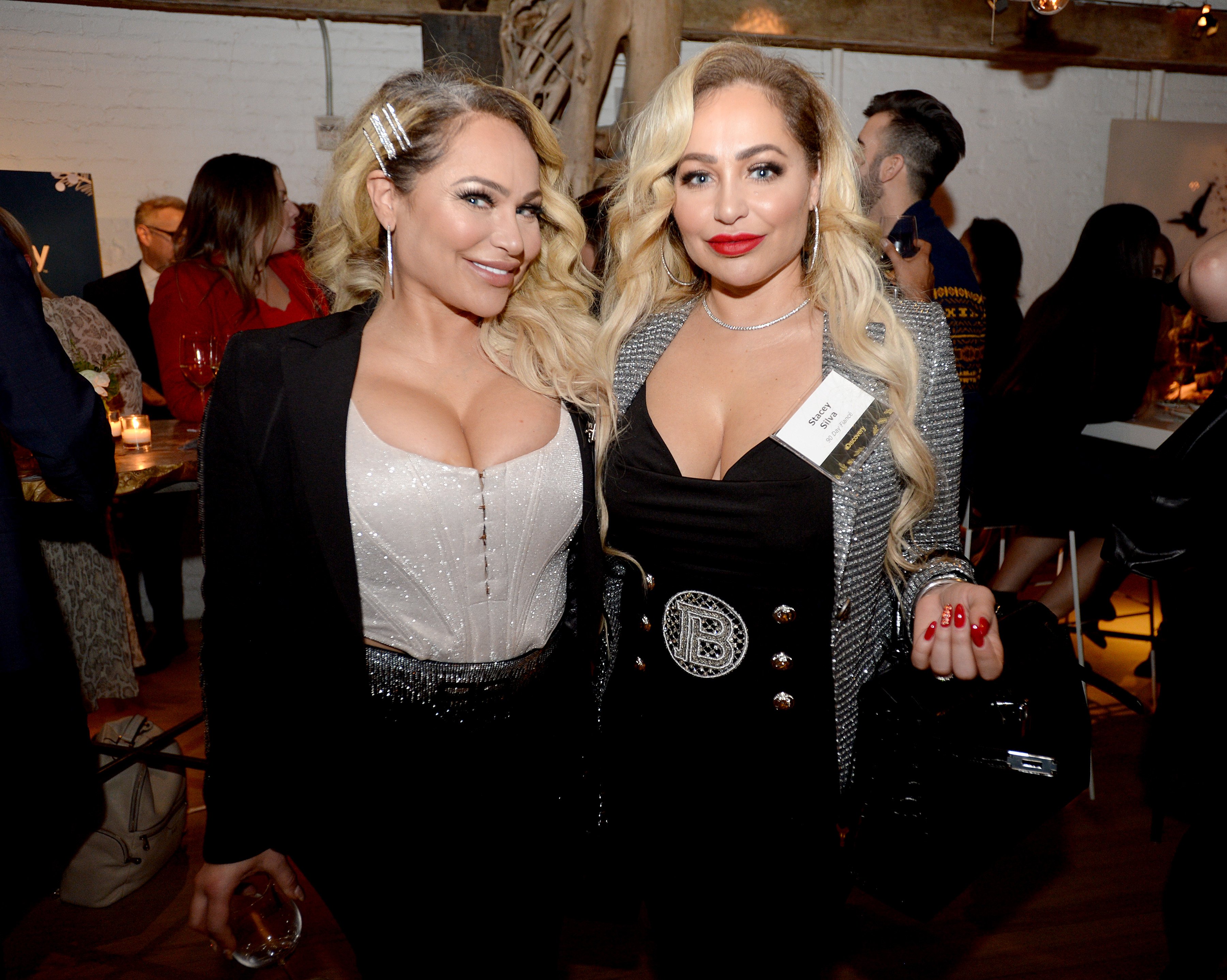 Darcey and Stacey Silva at the Discovery, Inc. Holiday Press Party in 2019