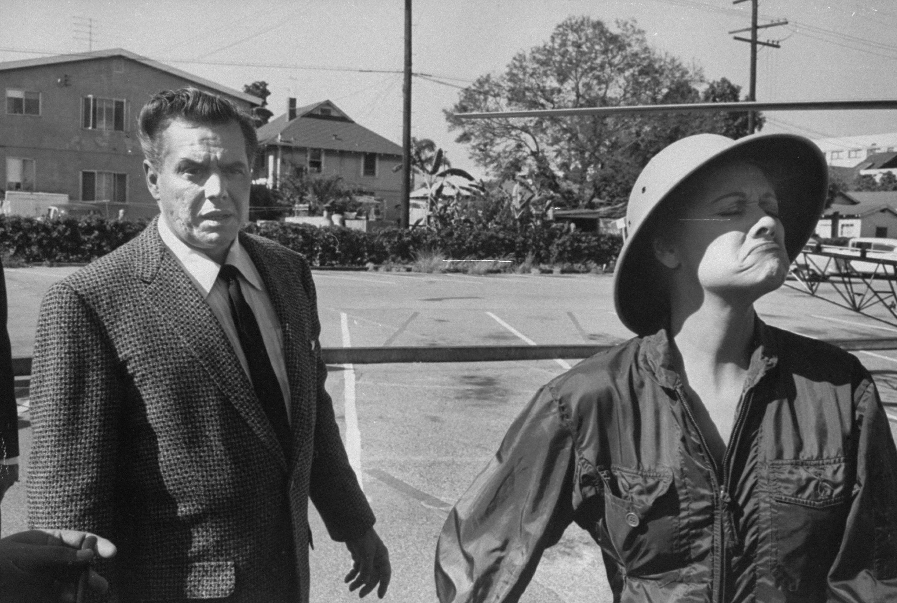 Desi Arnaz and Lucille Ball | Leonard Mccombe/The LIFE Picture Collection via Getty Images