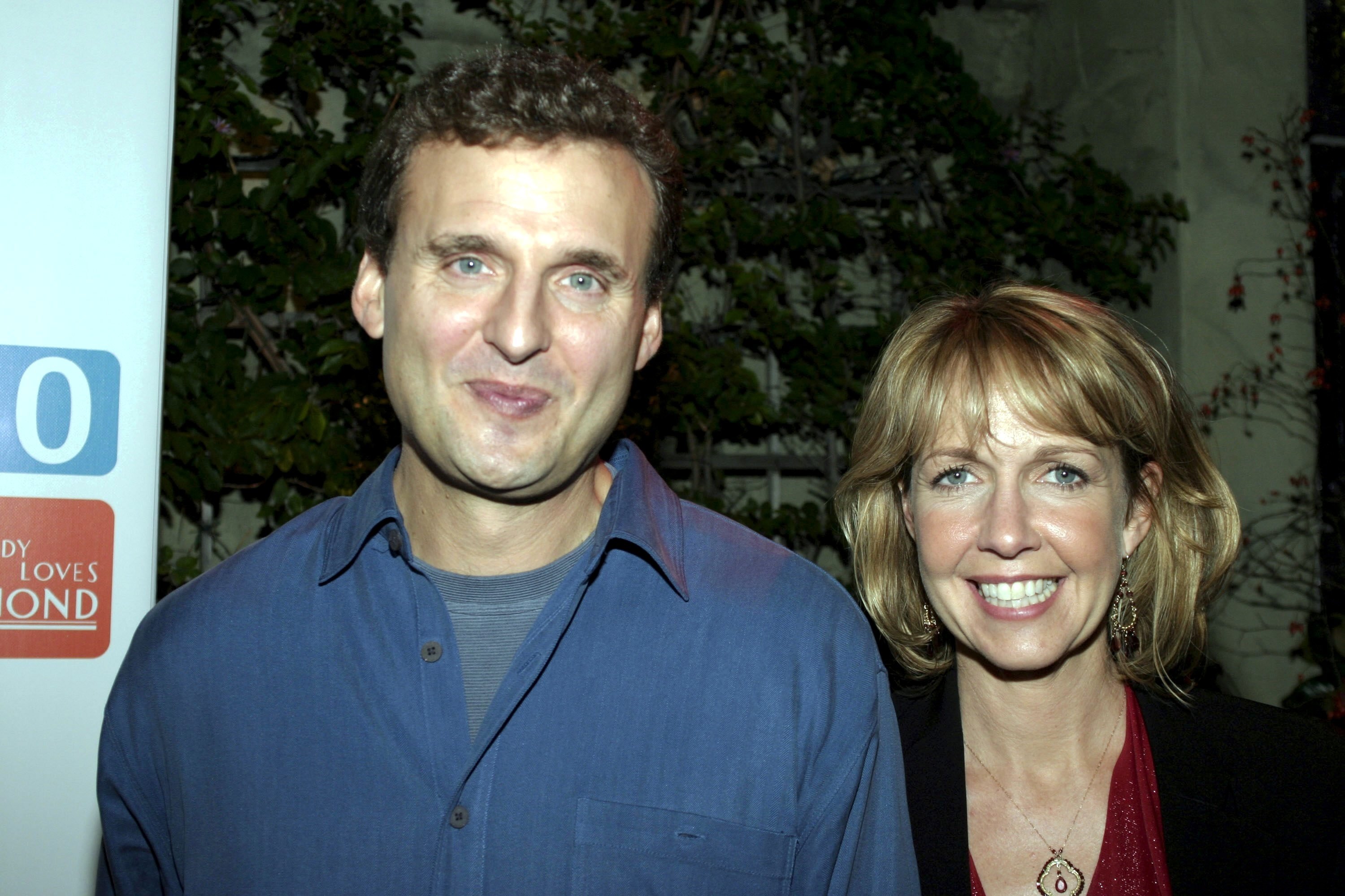 Monica Horan, left, and husband/'Everybody Loves Raymond' creator and executive producer Phil Rosenthal
