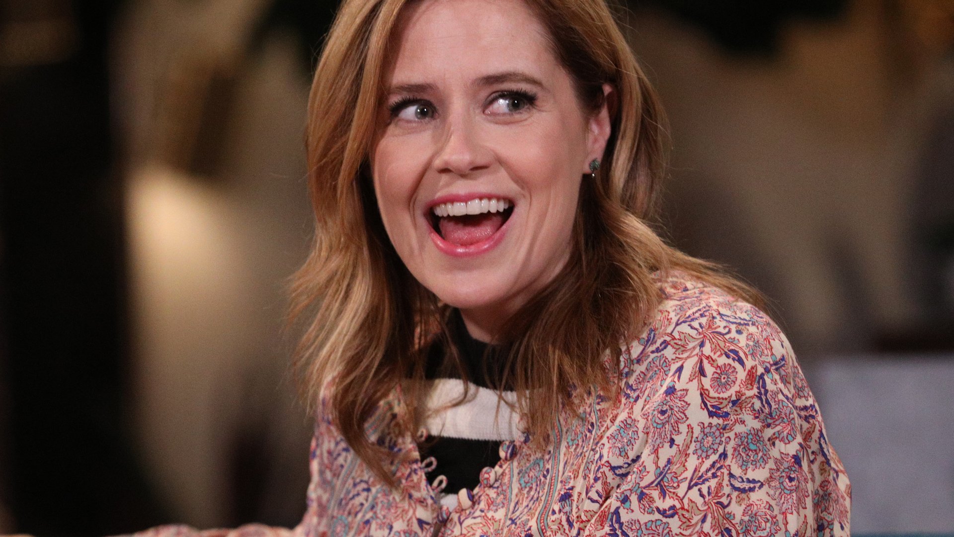 Guest Jenna Fischer on the set of Busy Tonight