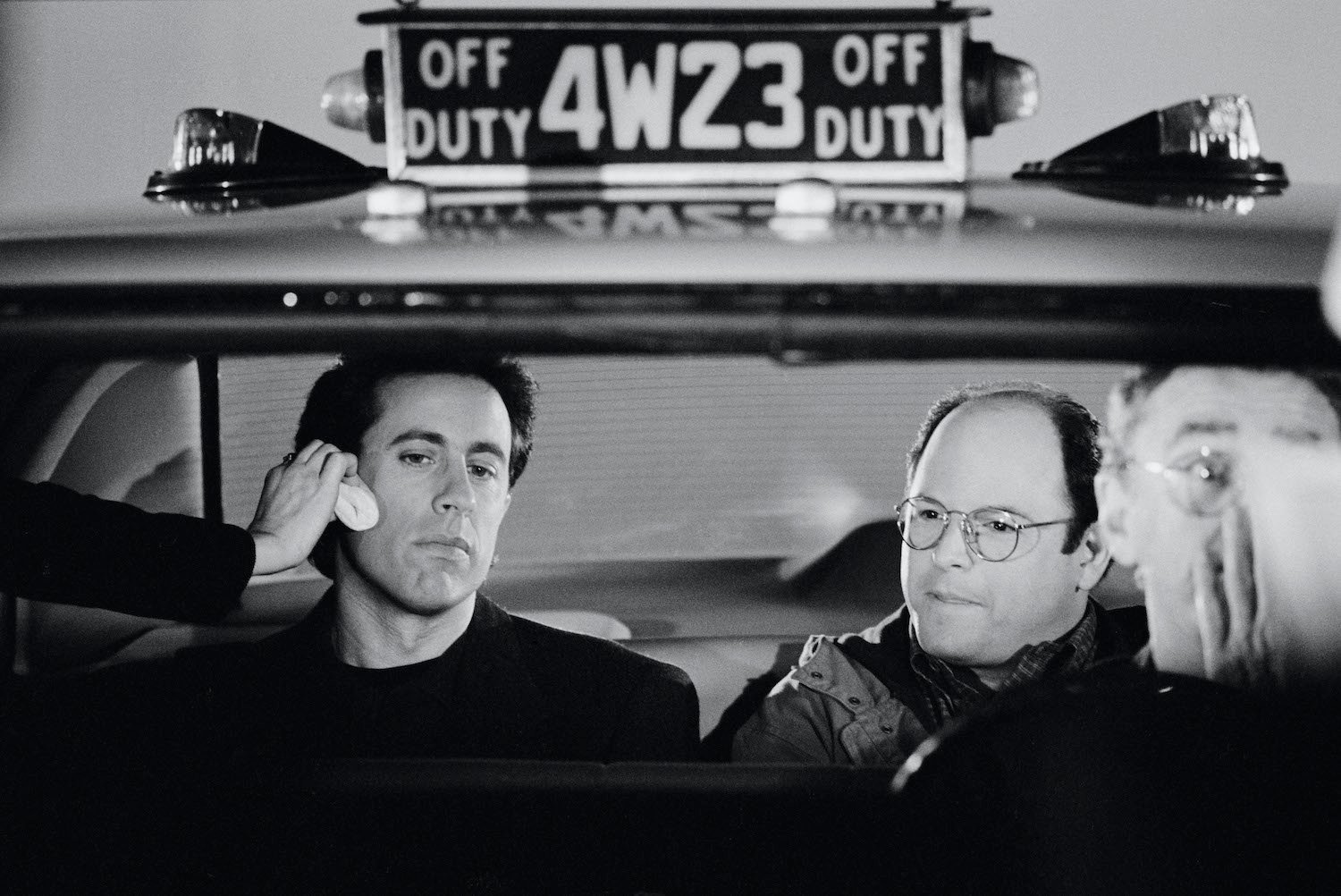 Jerry Seinfeld and Jason Alexander filming the last episodes of 'Seinfeld'
