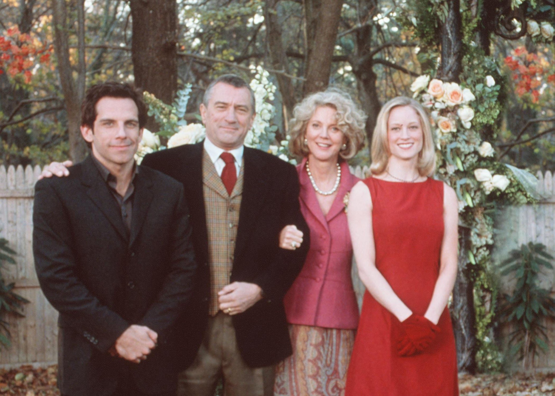 Ben Stiller, Robert De Niro, Blythe Danner, and Teri Polo in 'Meet the Parents'