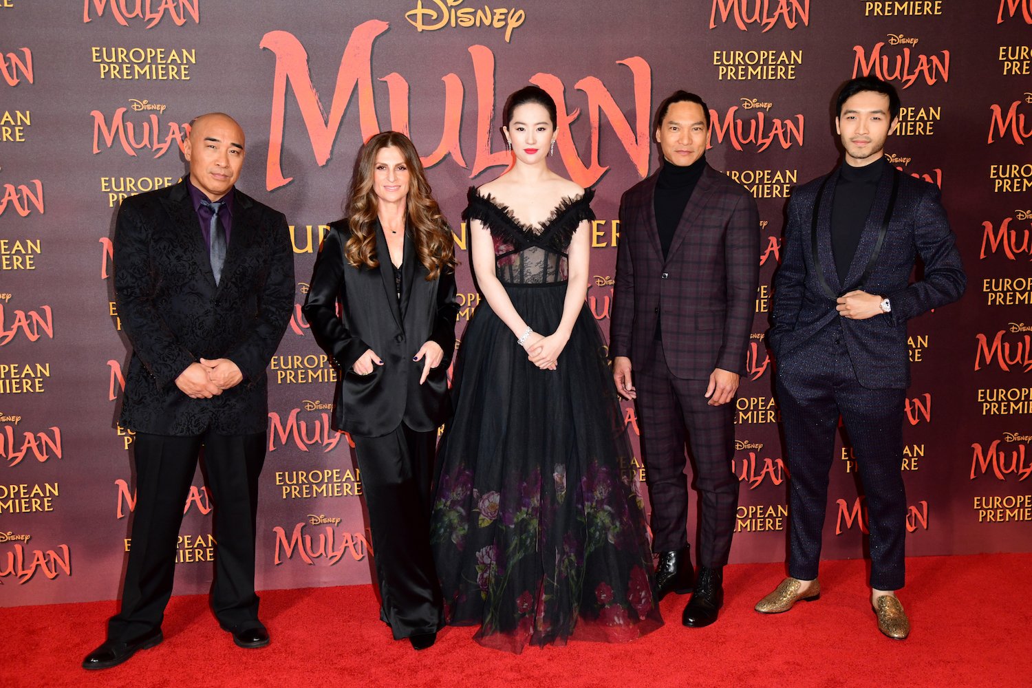 Ron Yuan, Niki Caro, Lui Yifei, Jason Scott Lee and Yoson An of Disney's 'Mulan'
