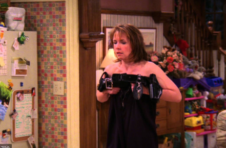 Monica Horan in a scene from 'Everybody Loves Raymond' episode 'Robert Moves Back'