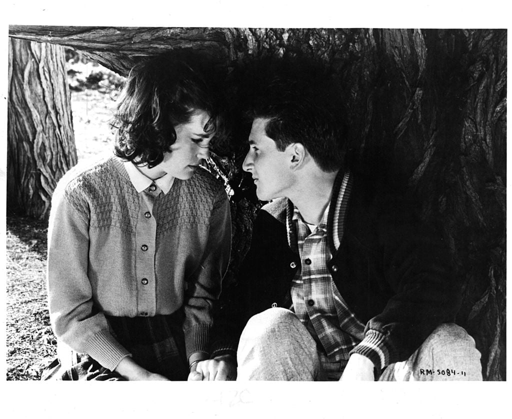 Elizabeth McGovern and Sean Penn in a scene from the film Racing With The Moon