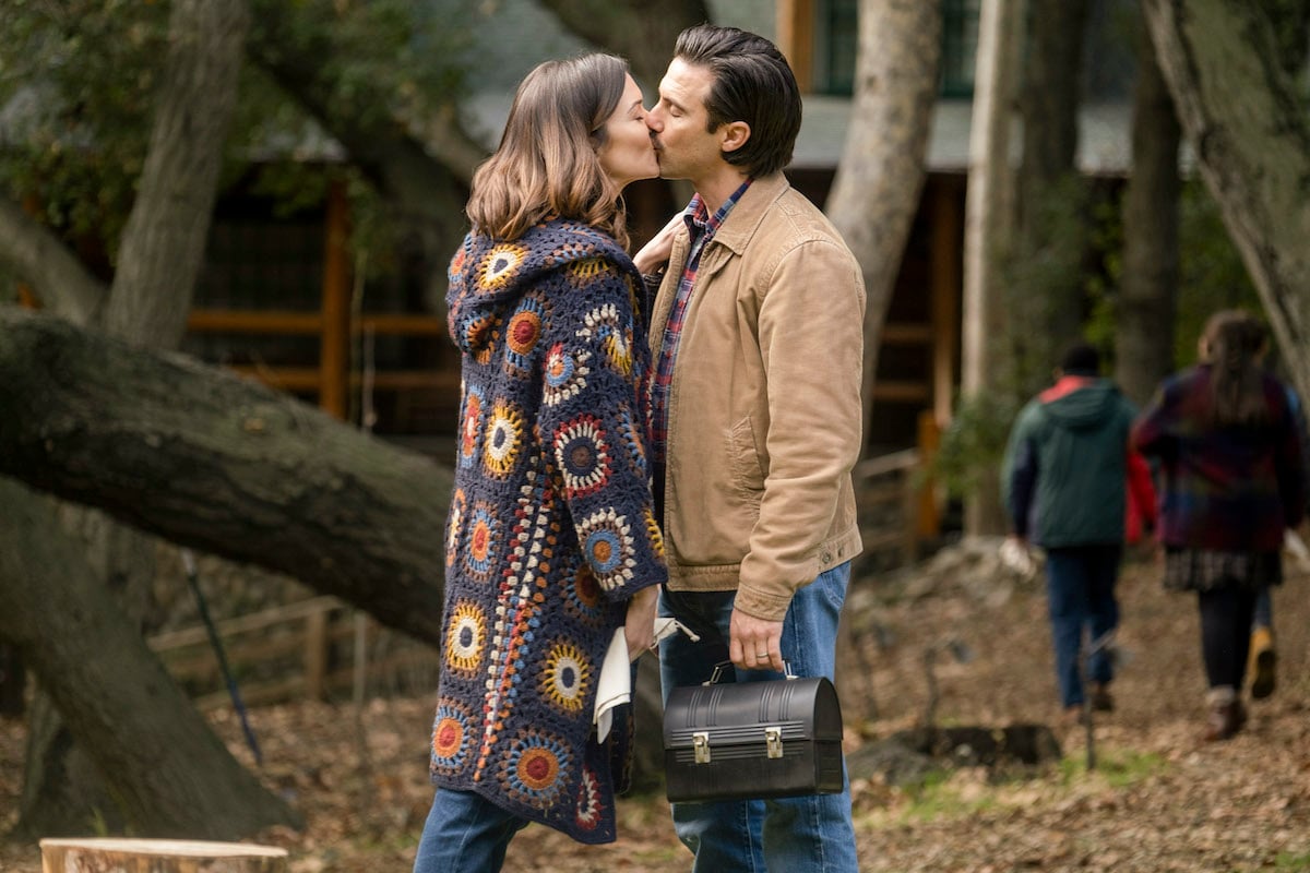 Mandy Moore as Rebecca, Milo Ventimiglia as Jack