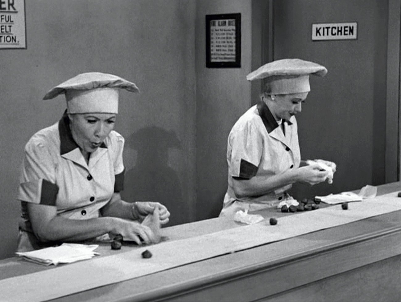 'I Love Lucy': Vivian Vance and Lucille Ball in 'Job Switching'
