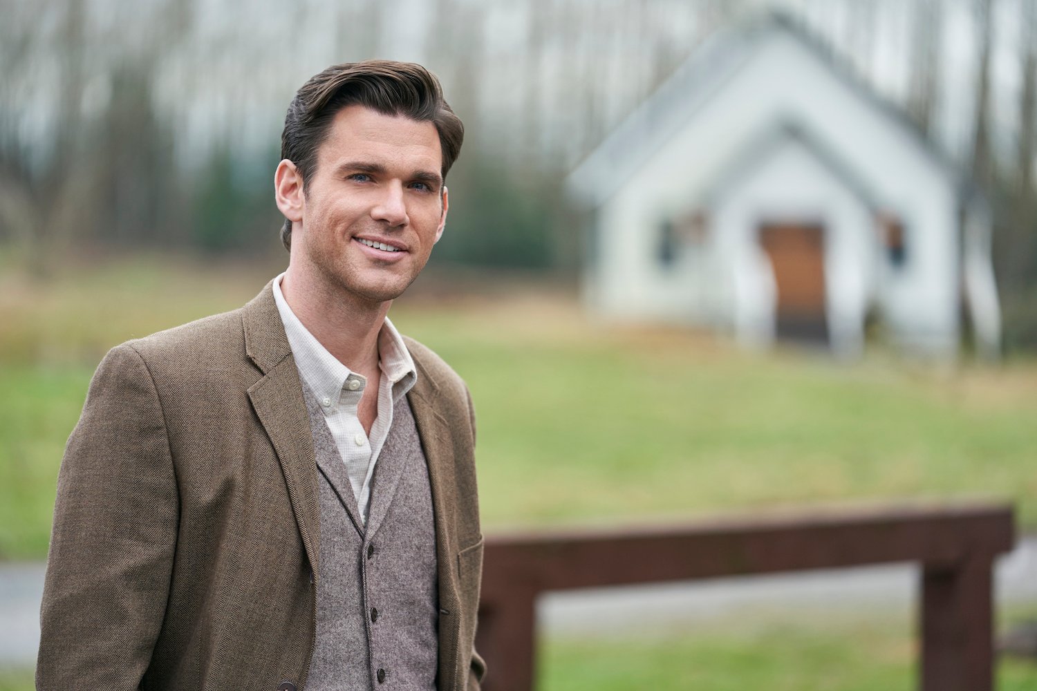 Nathan Grant in When Calls the Heart