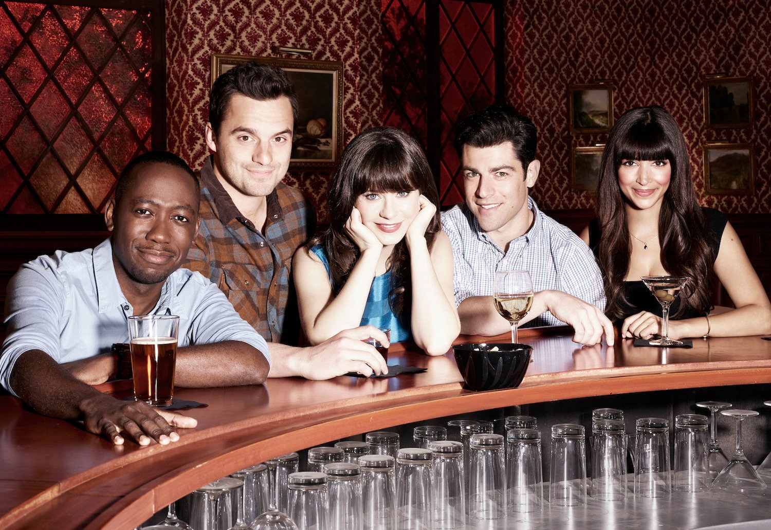 Cast of 'New Girl' Lamorne Morris, Jake Johnson, Zooey Deschanel, Max Greenfield, Hannah Simone