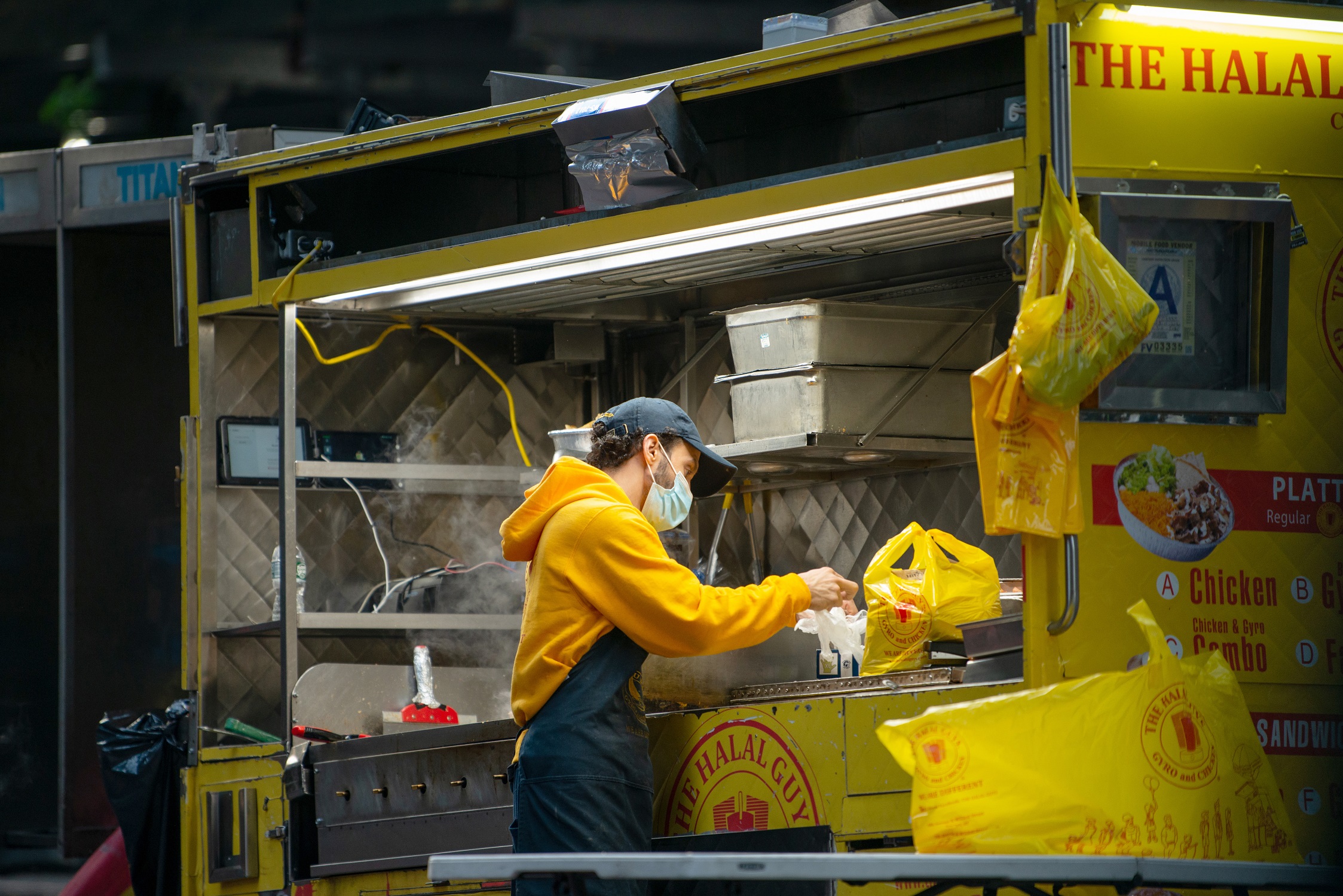 The Halal Guys cart returns the its post during the Coronavirus pandemic 