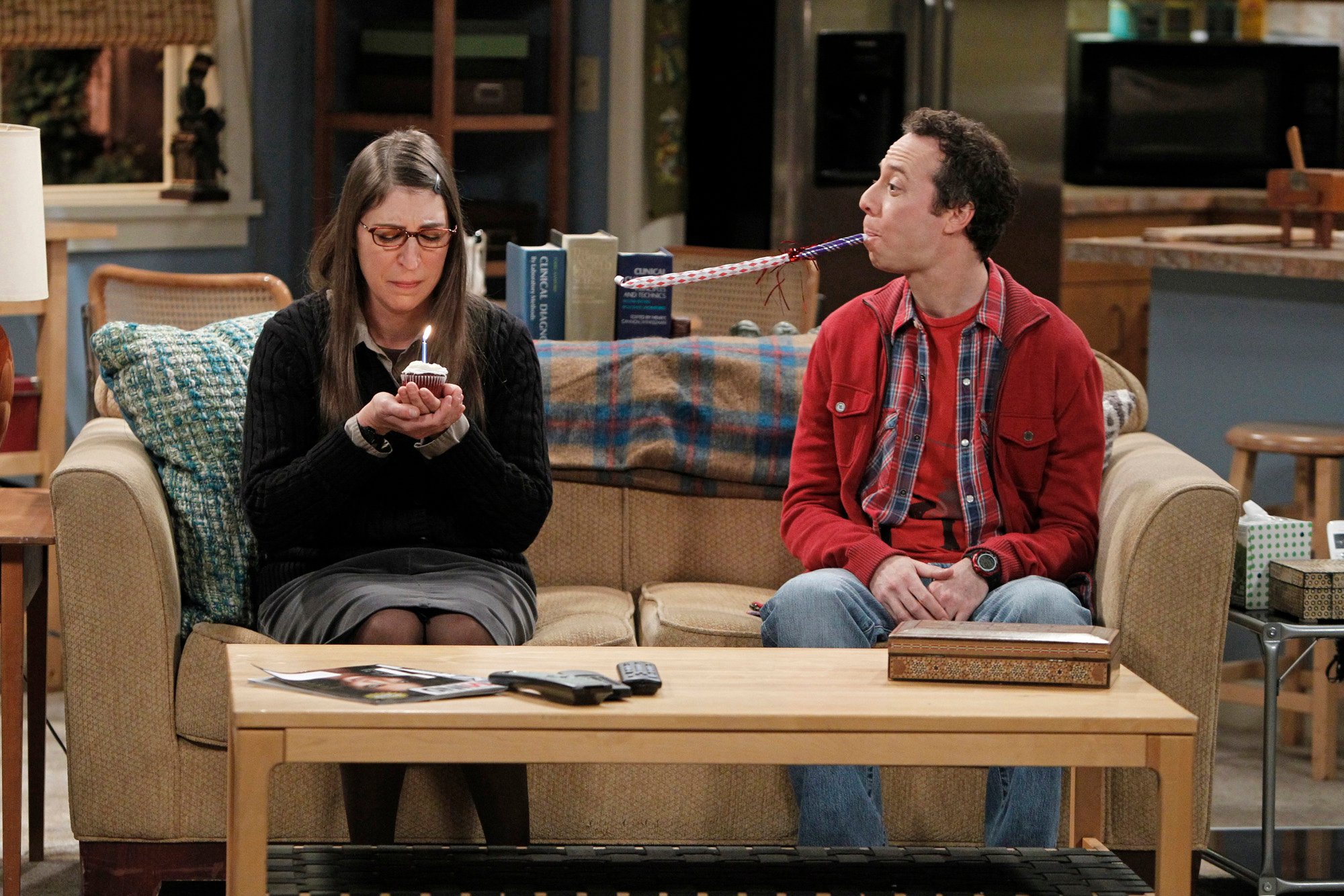 Big Bang Theory: Mayim Bialik and Kevin Sussman