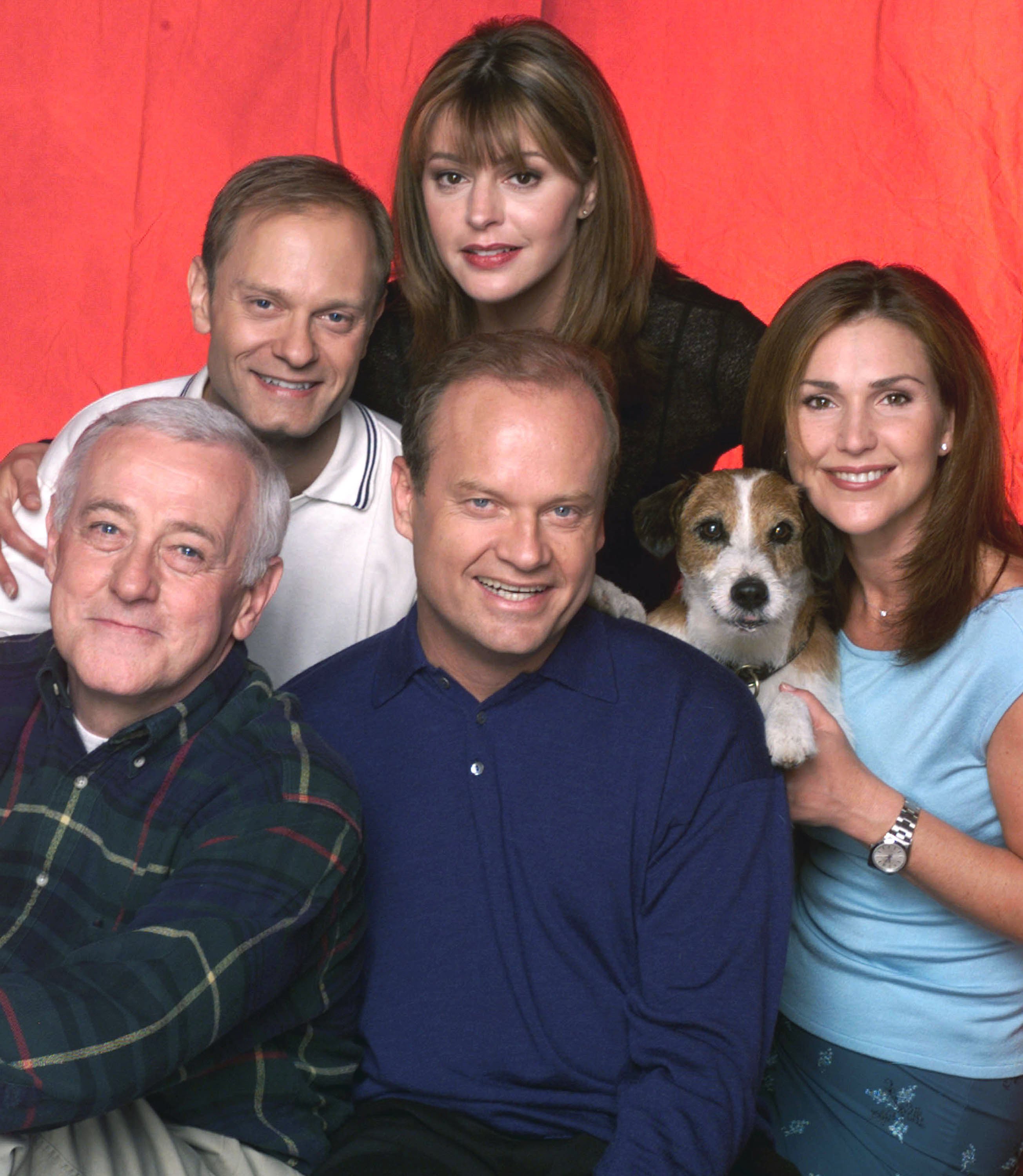 David Hyde Pierce As Dr. Niles Crane, Jane Leeves As Daphne Moon, John Mahoney As Martin Crane, Kelsey Grammer As Dr. Frasier Crane, Moose Eddie, And Peri Gilpin As Roz Doyle