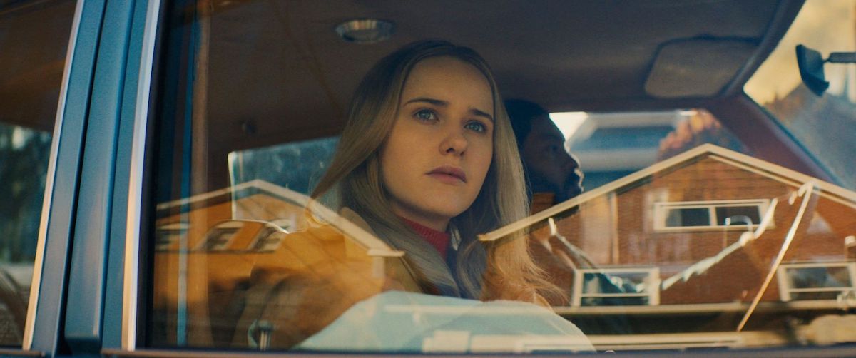 Rachel Brosnahan in "I Am Your Woman"