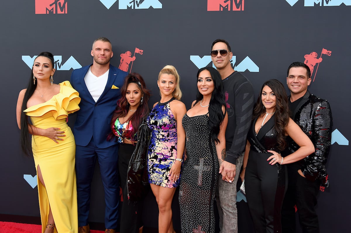 Jenni Farley, Clayton Carpinello, Nicole Polizzi, Lauren Sorrentino, Angelina Pivarnick, and Deena Nicole Buckner