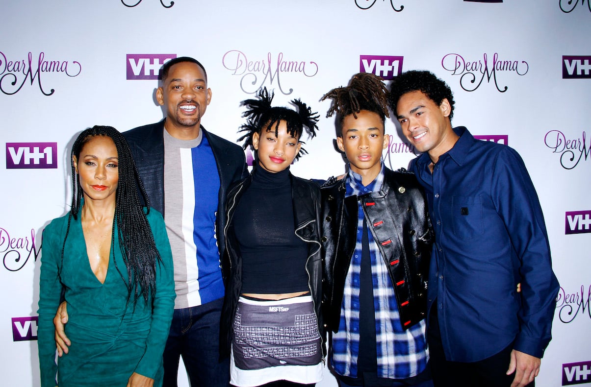 Jada Pinkett Smith, Will Smith, Willow Smith, Jaden Smith, and Tryy Smith attend hte VH1 'Dear Mama' taping