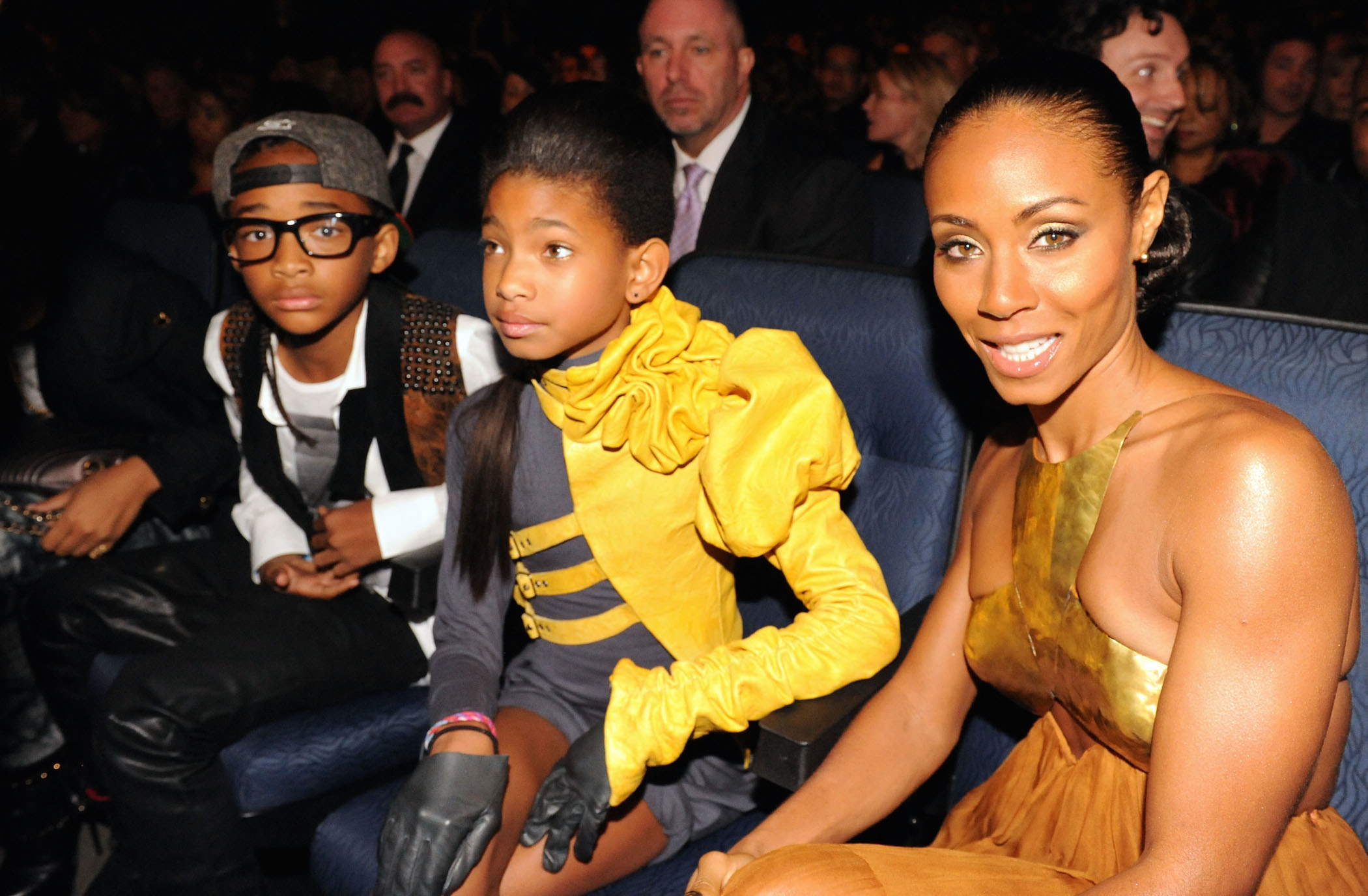 (L-R) Jaden Smith, Willow Smith, and Jada Pinkett Smith pose in the audience at the 2010 American Music Awards