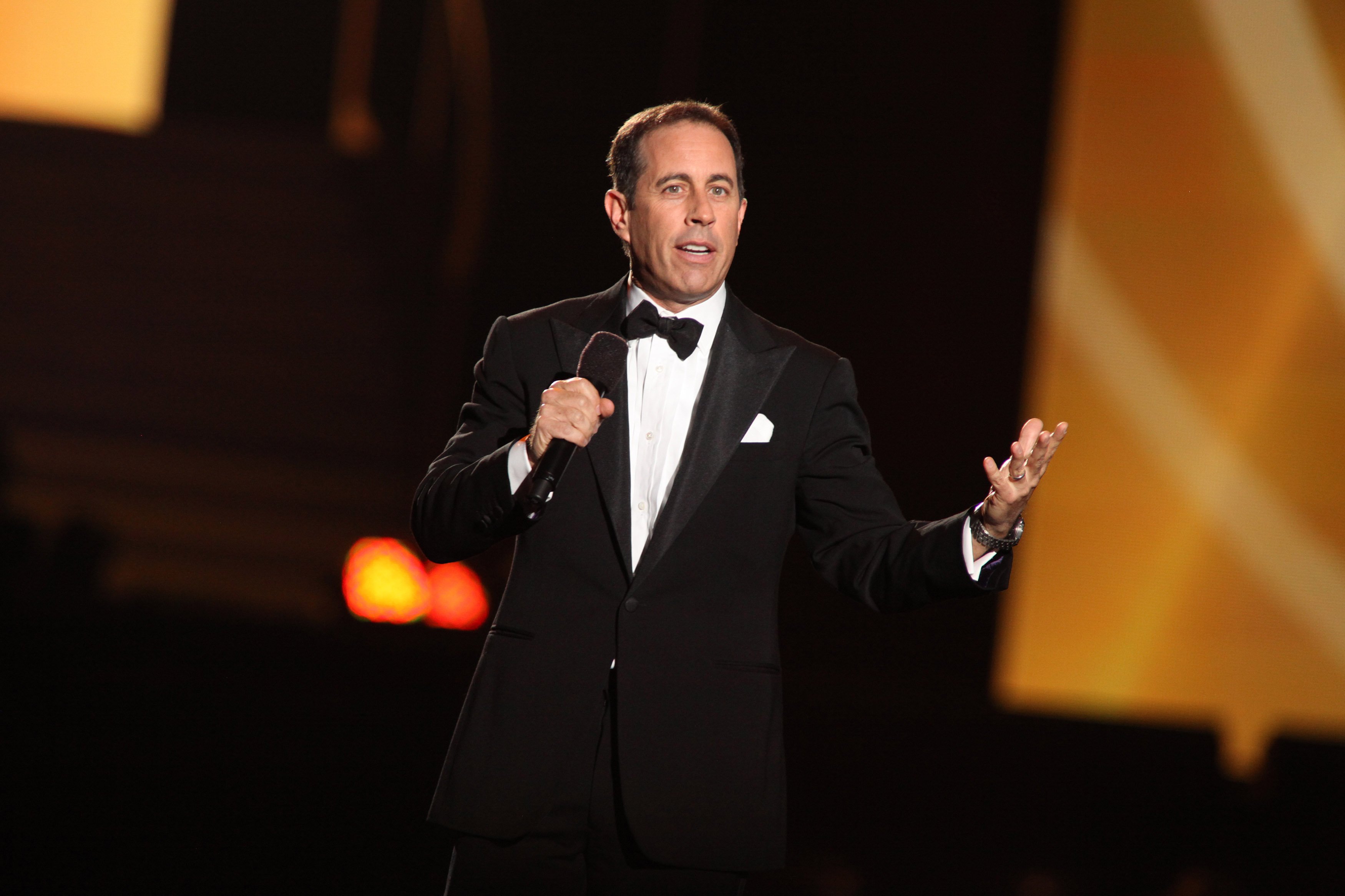 Jerry Seinfeld attends 'Surprise Oprah! A Farewell Spectacular' at the United Center on May 17, 2011